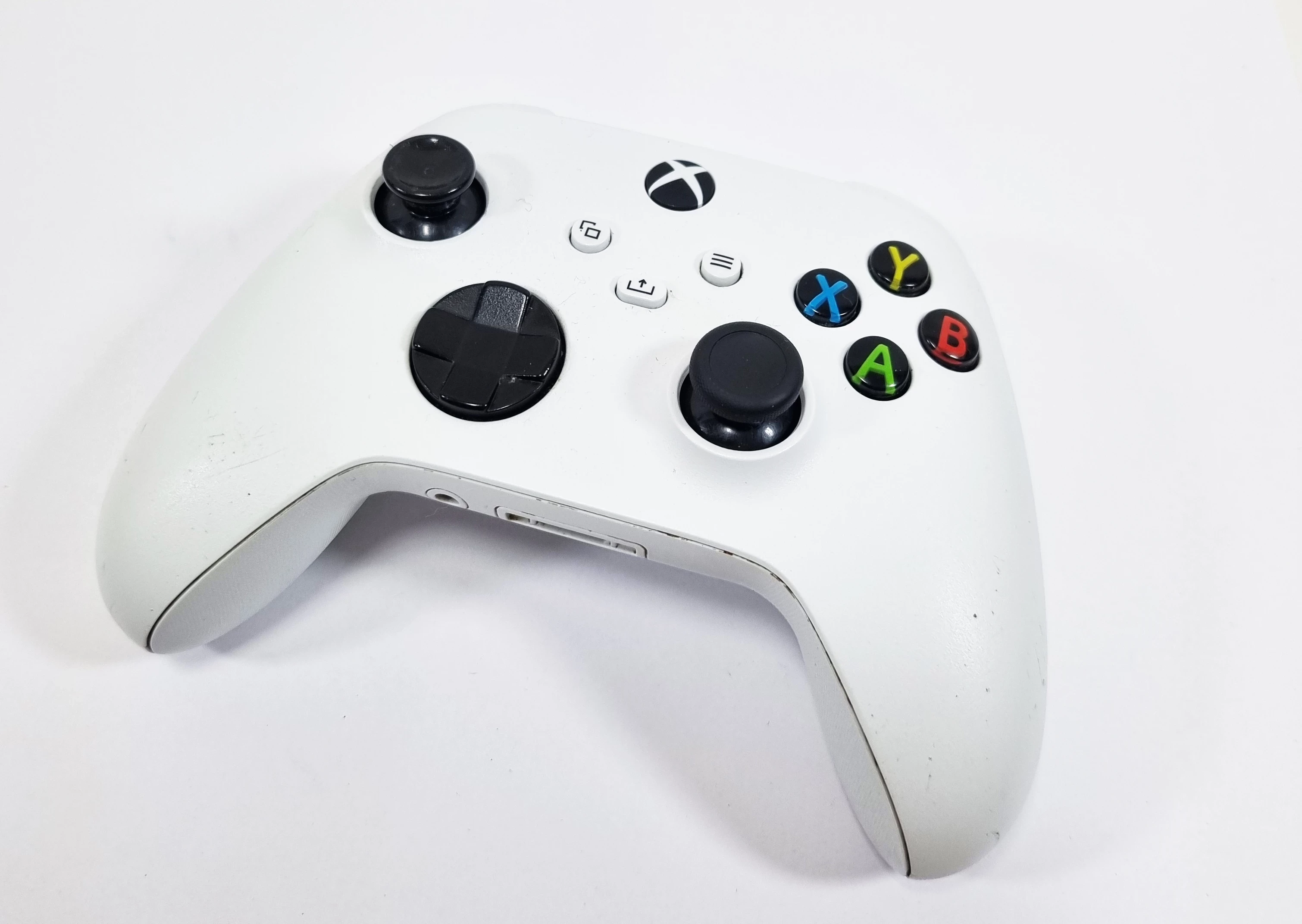 dobry-pad-xbox-one-series-x-brak-gumki-na-analogu-mickiewicza-1-nidzica