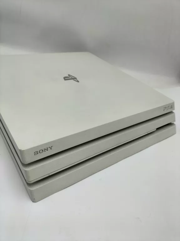konsola-ps4-pro-1tb-cuh-7016b-2x-pad-4x-gra-super-stan-kod-producenta-711719347774