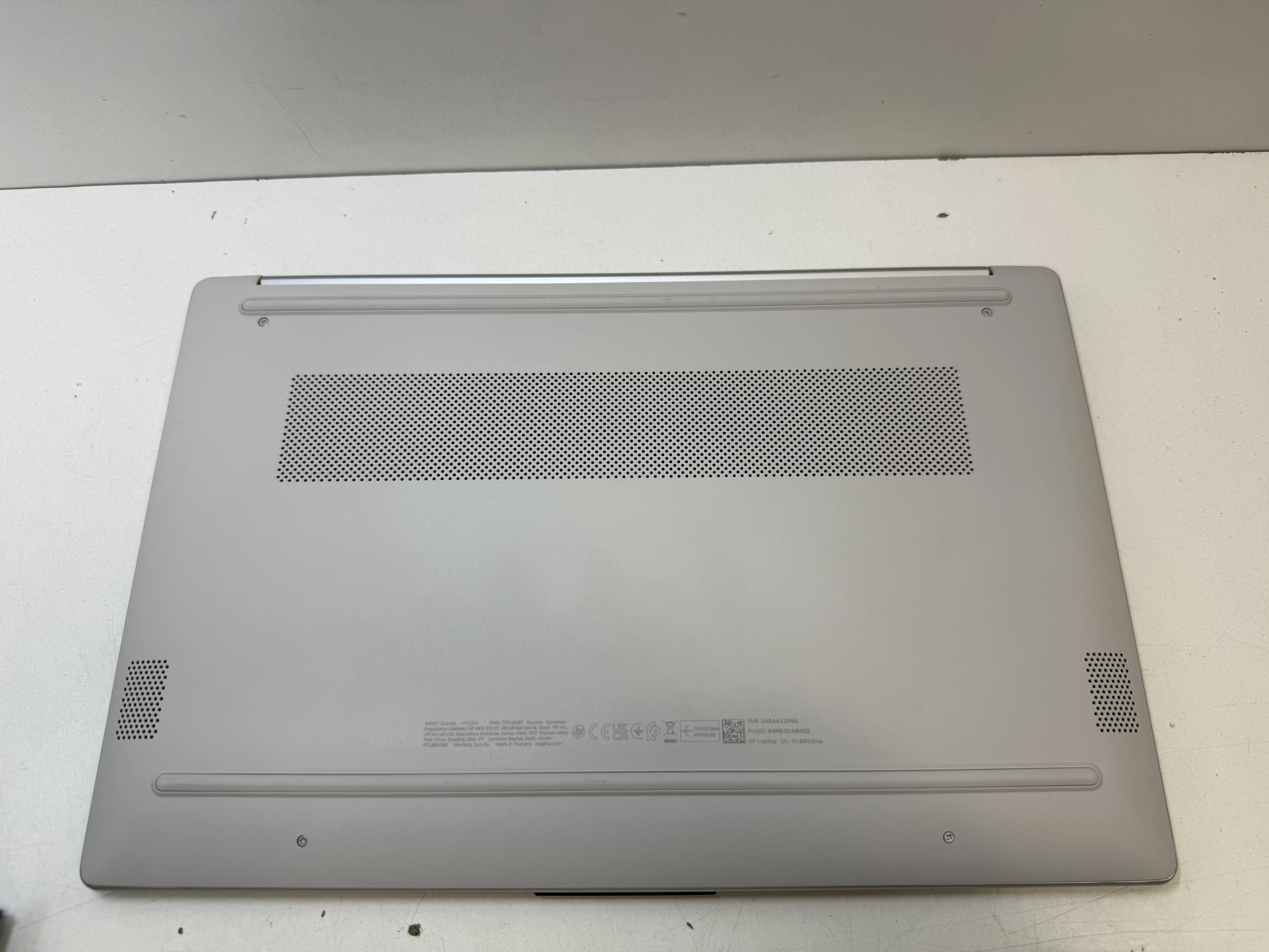 laptop-hp-15-fc0026nw-wielkosc-pamieci-ram-200941-2193