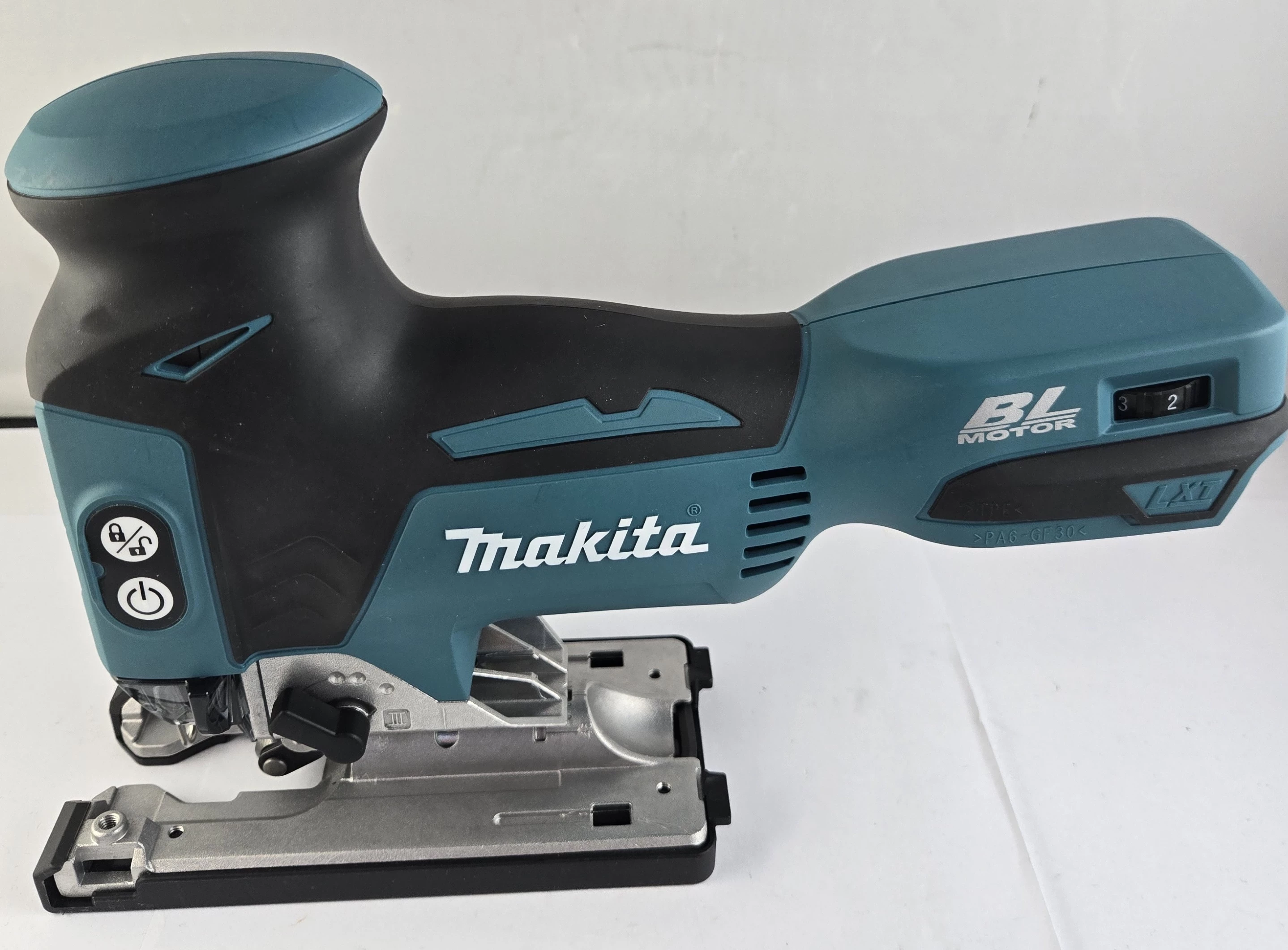 wyrzynarka-makita-djv181-body-ean-gtin-088381650939