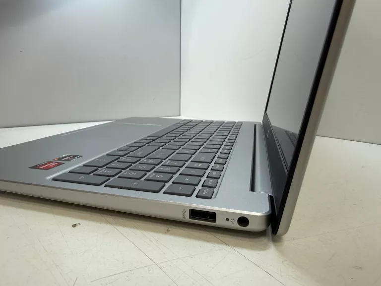 laptop-hp-15-fc0026nw-kod-producenta-b4mb3ea