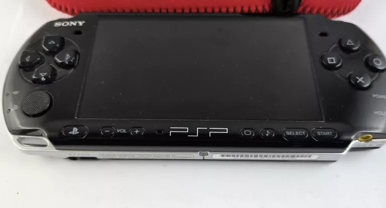 konsola-psp-3004-etui-zasilacz-karta-pamieci-ean-gtin-711719731955