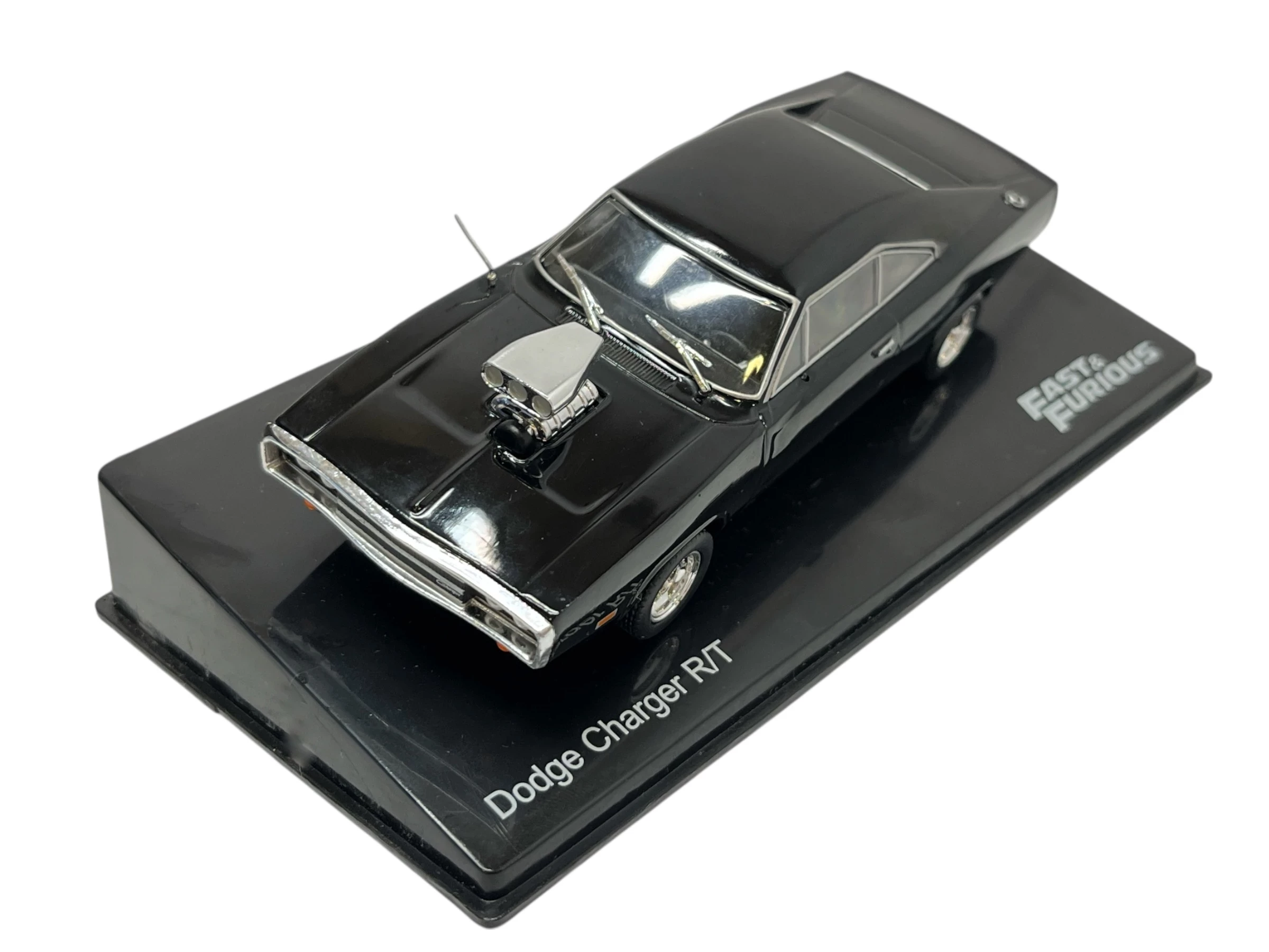 dodge-charger-rt-deagostini-model-kolekcjonerski-143-stan-11323-2