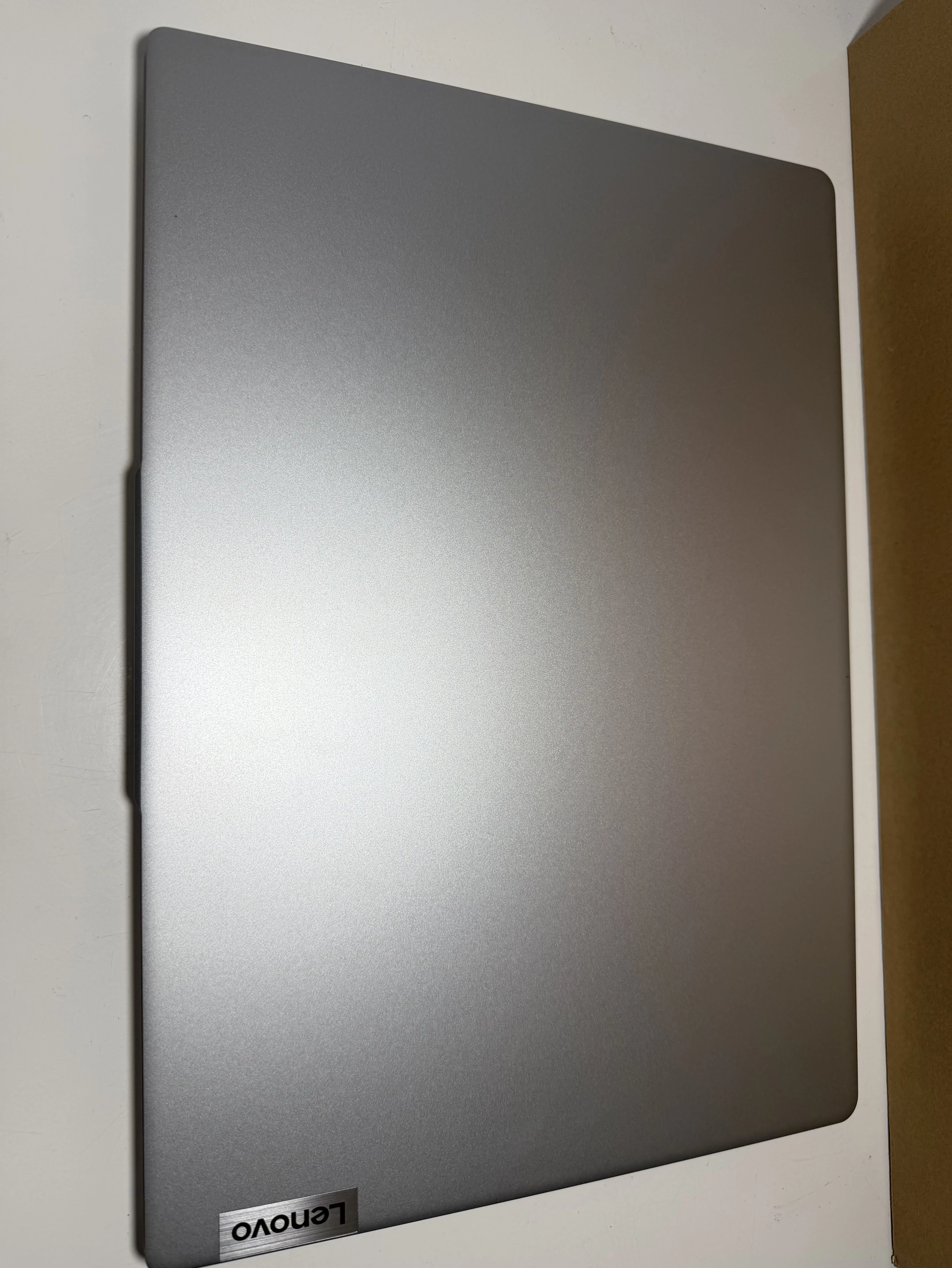 laptop-lenovo-ideapad-slim-5-16abr8-ryzen-716gb512gb-gwarancja-kod-producenta-82r3007kck