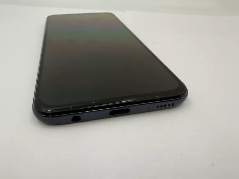 telefon-samsung-galaxy-a40-solo-ean-gtin-08801643826352