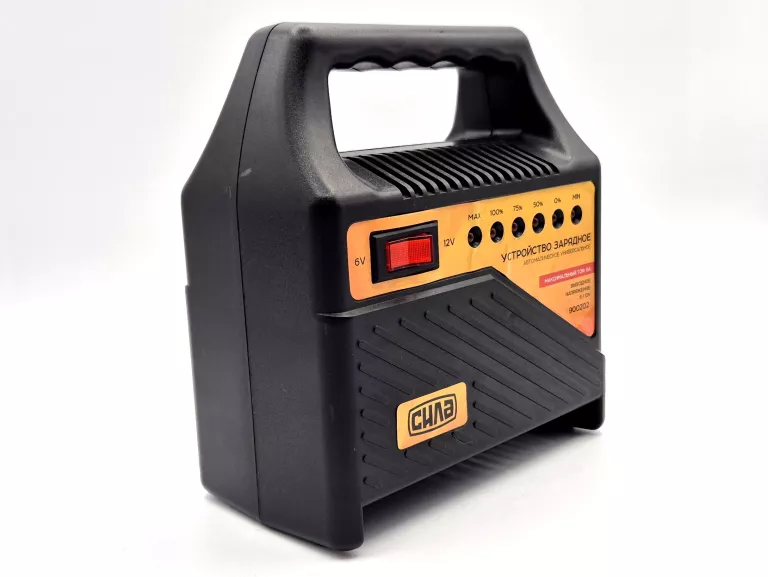 prostownik-aku-900202-6a-stan-11323-2