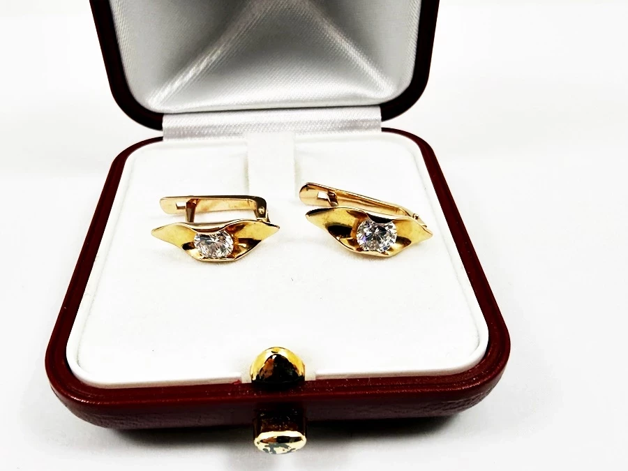 zlote-kolczyki-585-z-cyrkonia-zapiecie-angielskie-waga-314-ean-gtin-5904873906160