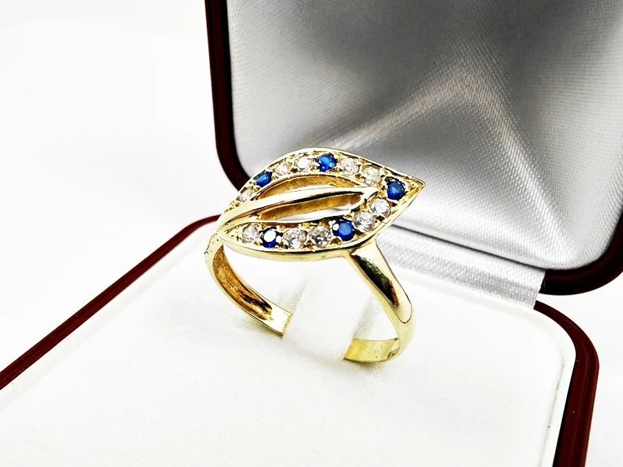 zloty-pierscionek-585-biale-i-niebieskie-cyrkonie-rozmiar-19-waga-260-rodzaj-2205-2