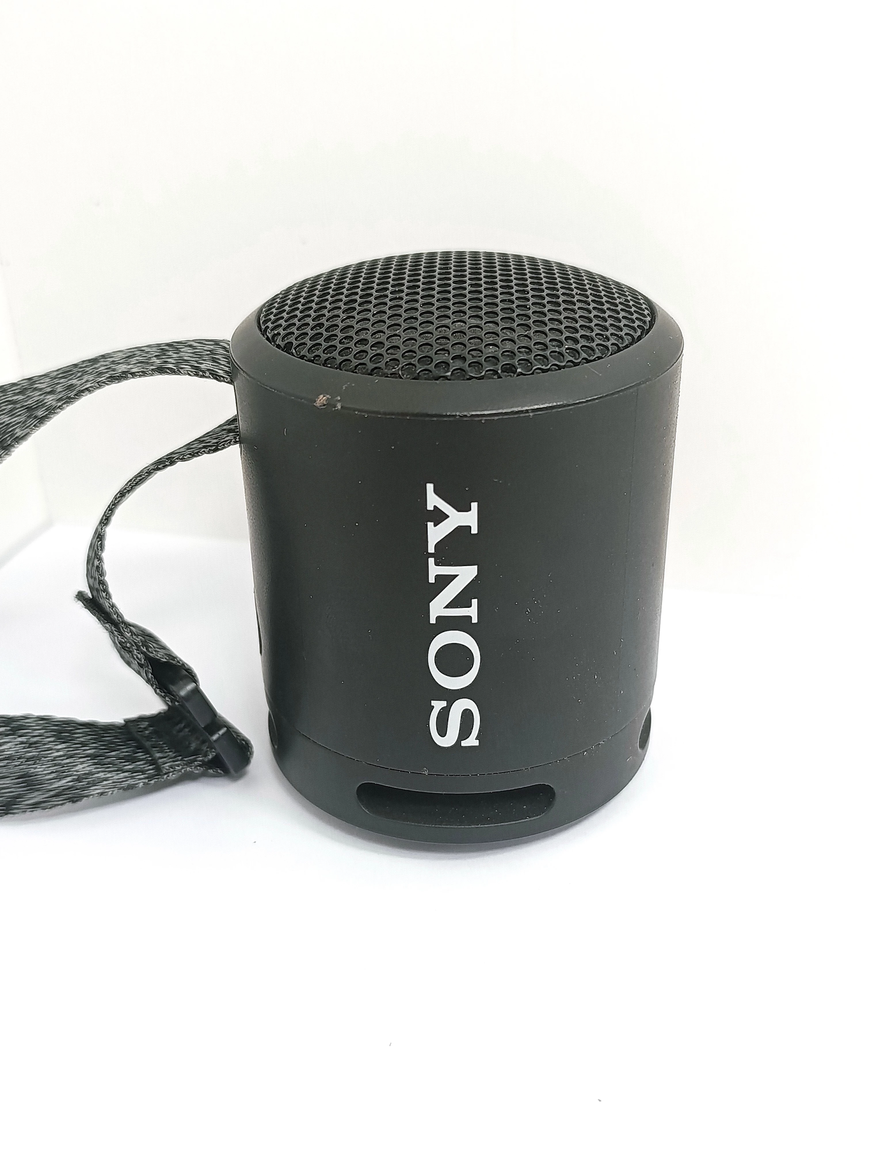 glosnik-przenosny-sony-srs-xb13-funkcje-221089-64