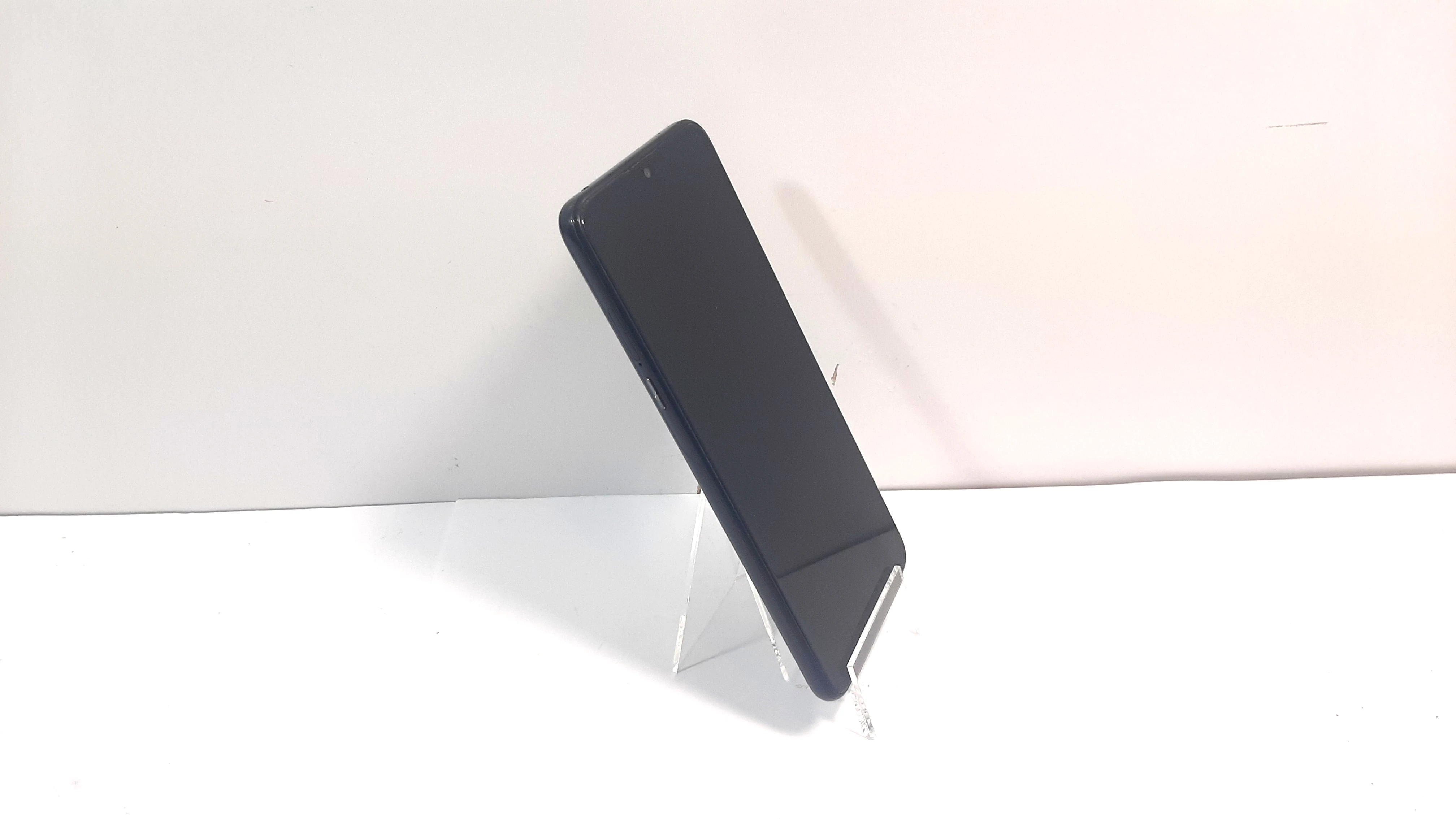 telefon-tcl-20-se-t671h-464gb-kod-producenta-t671h