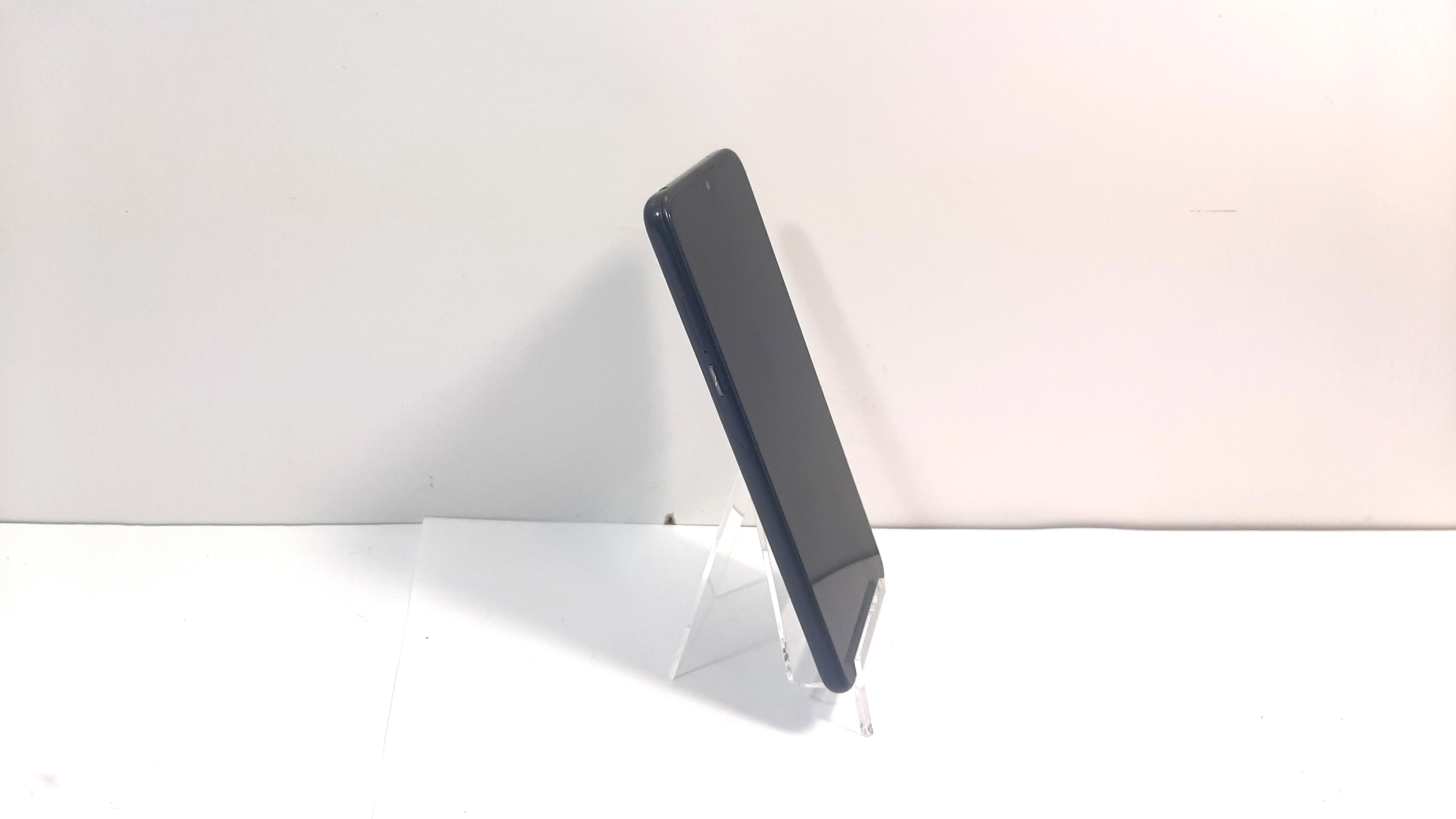 telefon-tcl-20-se-t671h-464gb-przekatna-ekranu-682