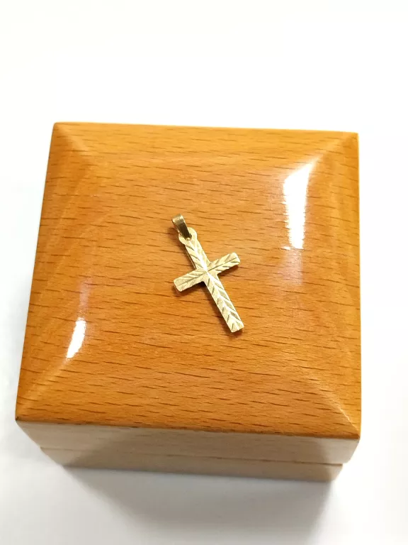 zlota-zawieszka-krzyz-pr585-051g-cechy-207006-4