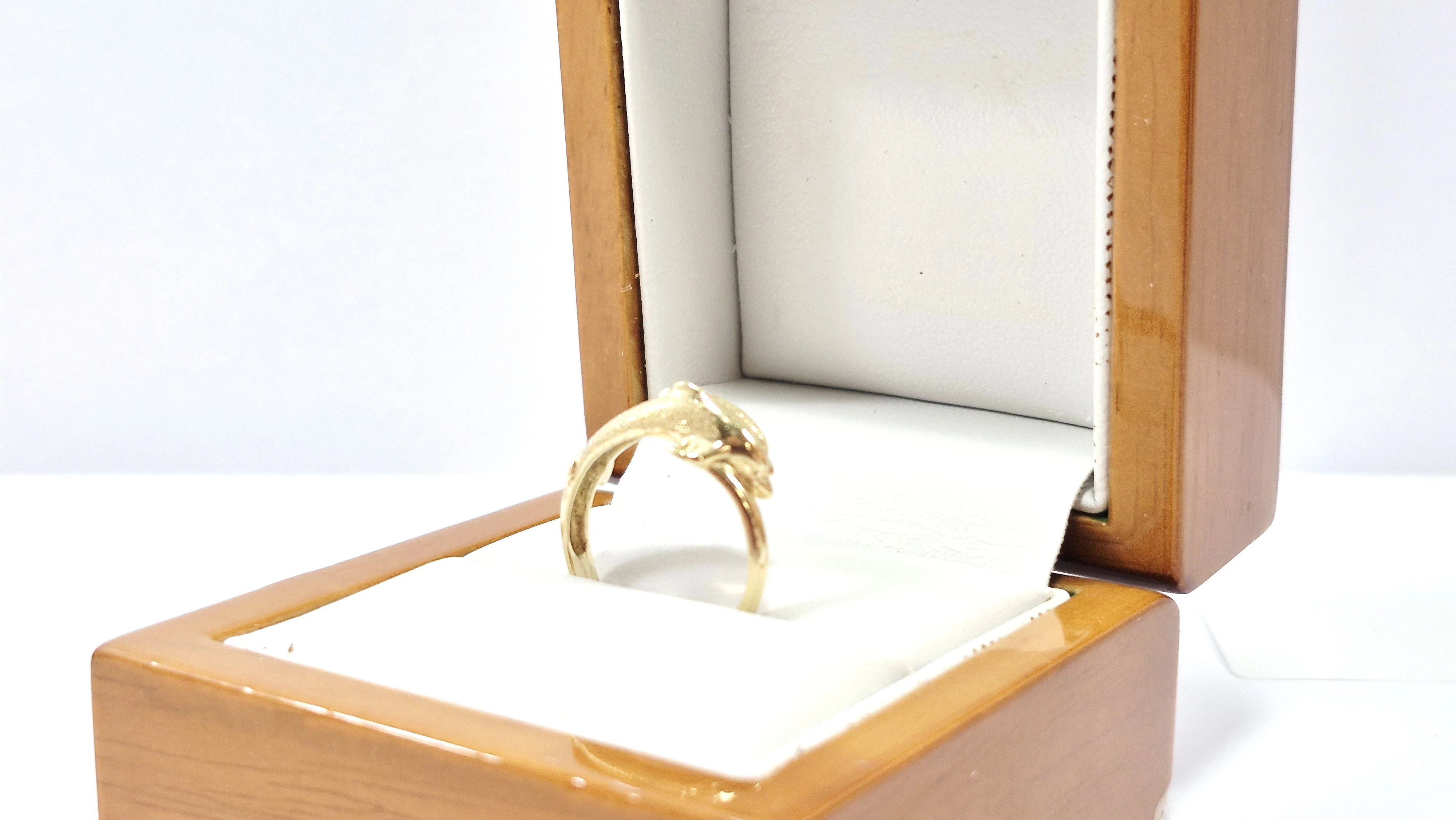 ciekawy-zloty-pierscionek-delfiny-316g-r12-pr-585-14k-rozmiarsrednica-wew-mm-372-12