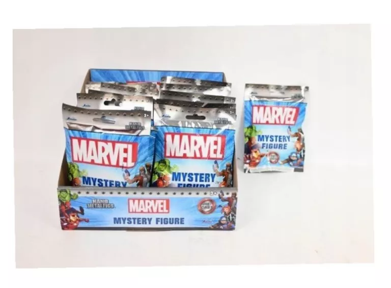 simba-jada-marvel-metal-figurka-4cm-krolowej-jadwigi-24-nowa-sol