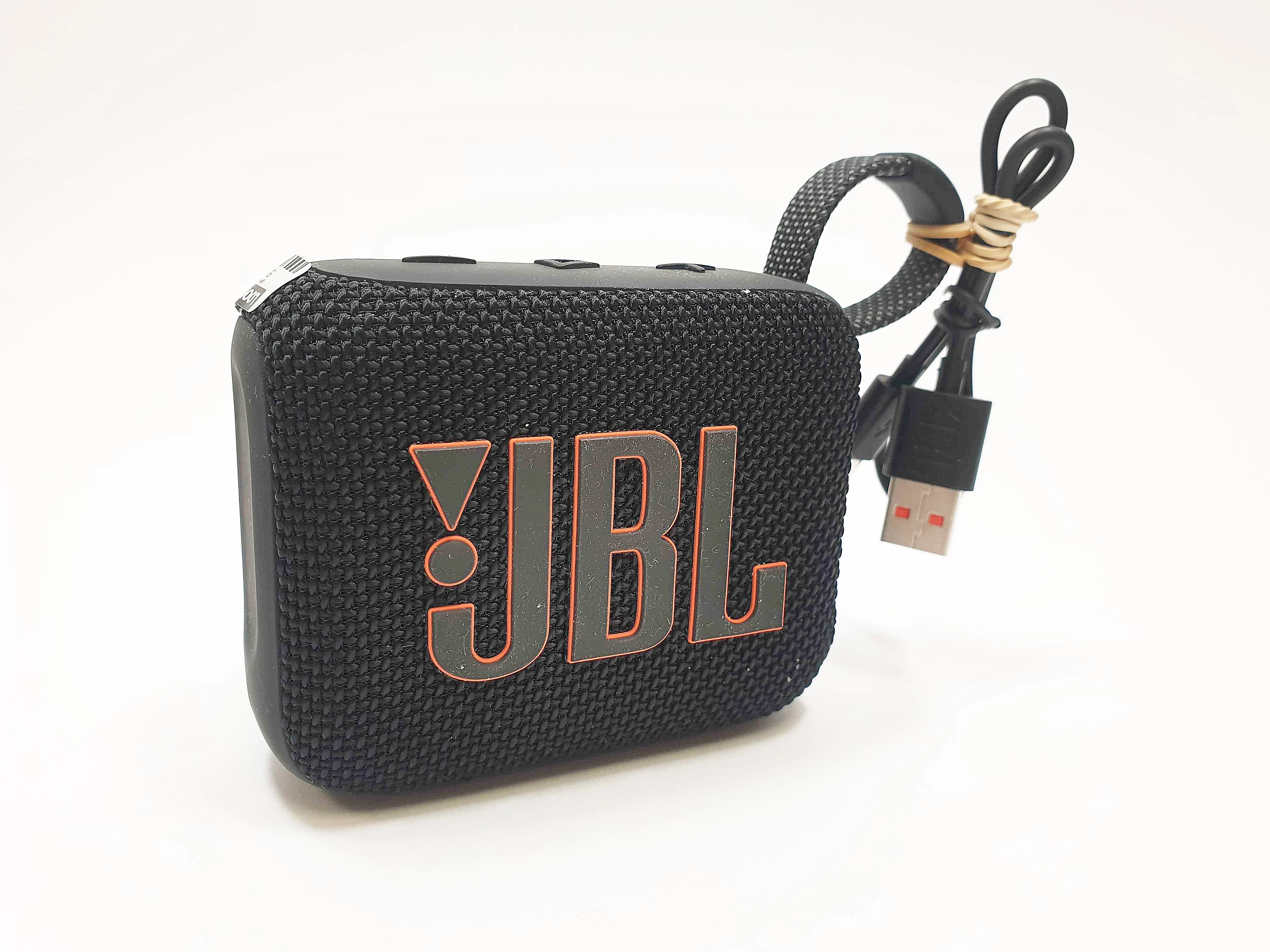 glosnik-jbl-go-4-czarny-kabel-drzymaly-55-lubin-sj