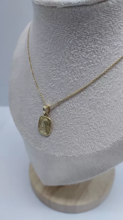 piekny-lancuszek-z-zawieszka-255585-rodzaj-2205-2