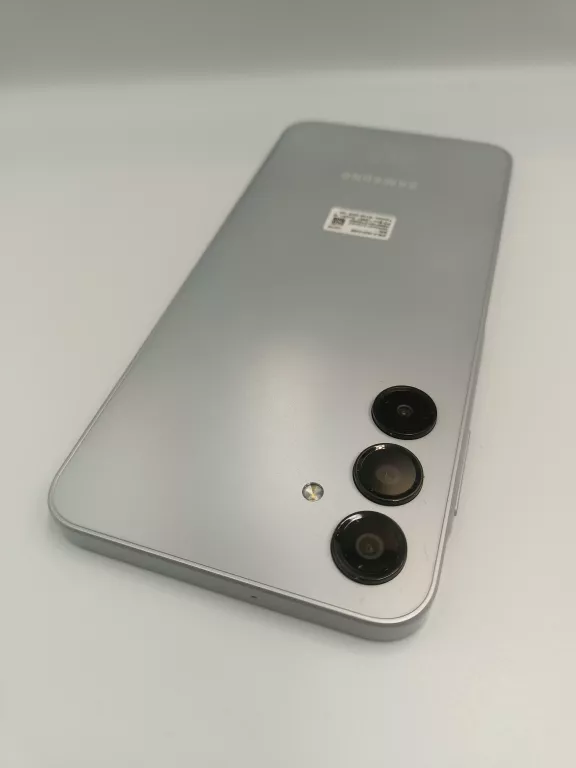 telefon-samsung-galaxy-a16-4gb128gb-komplet-przekatna-ekranu-670