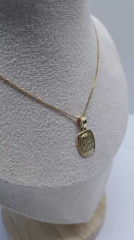 piekny-lancuszek-z-zawieszka-255585-barlickiego-47-kutno