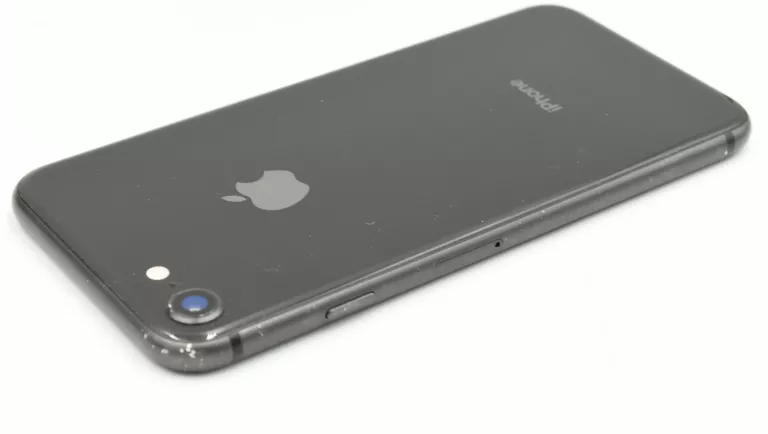 apple-iphone-8-64gb-99-bateria-typ-202685-212929