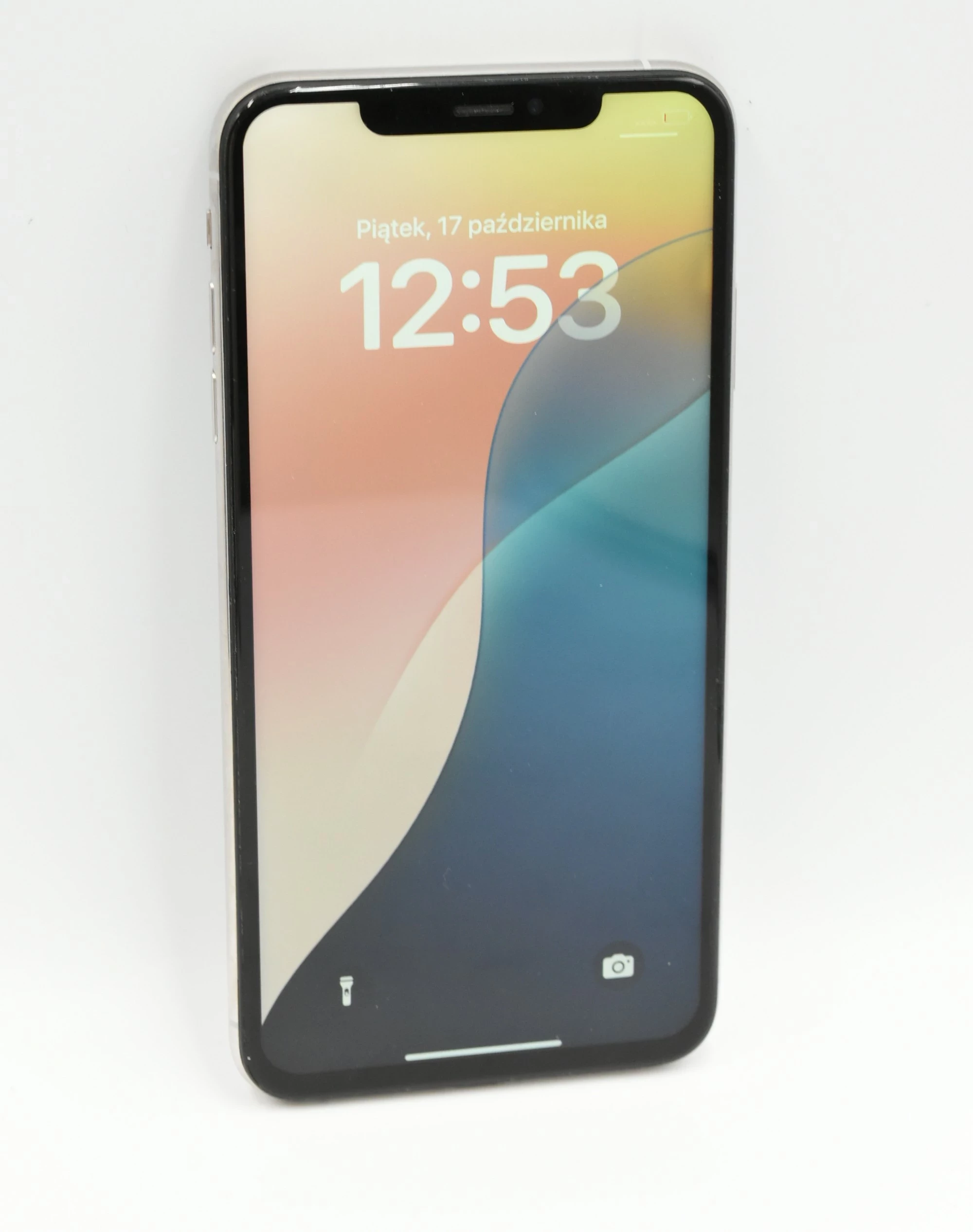 apple-iphone-8-64gb-99-bateria-ean-gtin-888462563468