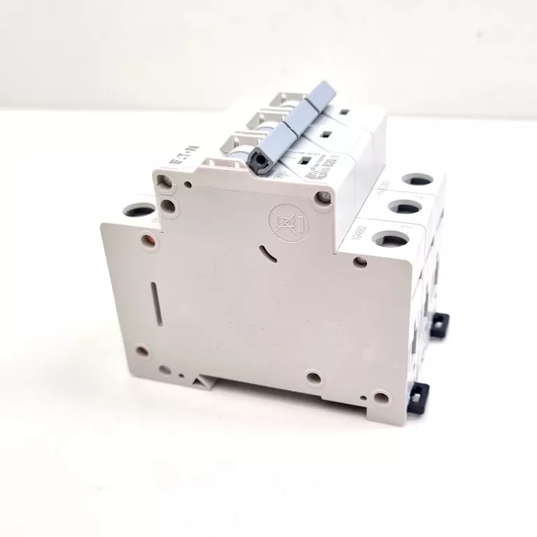wylacznik-nadpradowy-eaton-400-v-ip20-20-a-rodzaj-129912-9