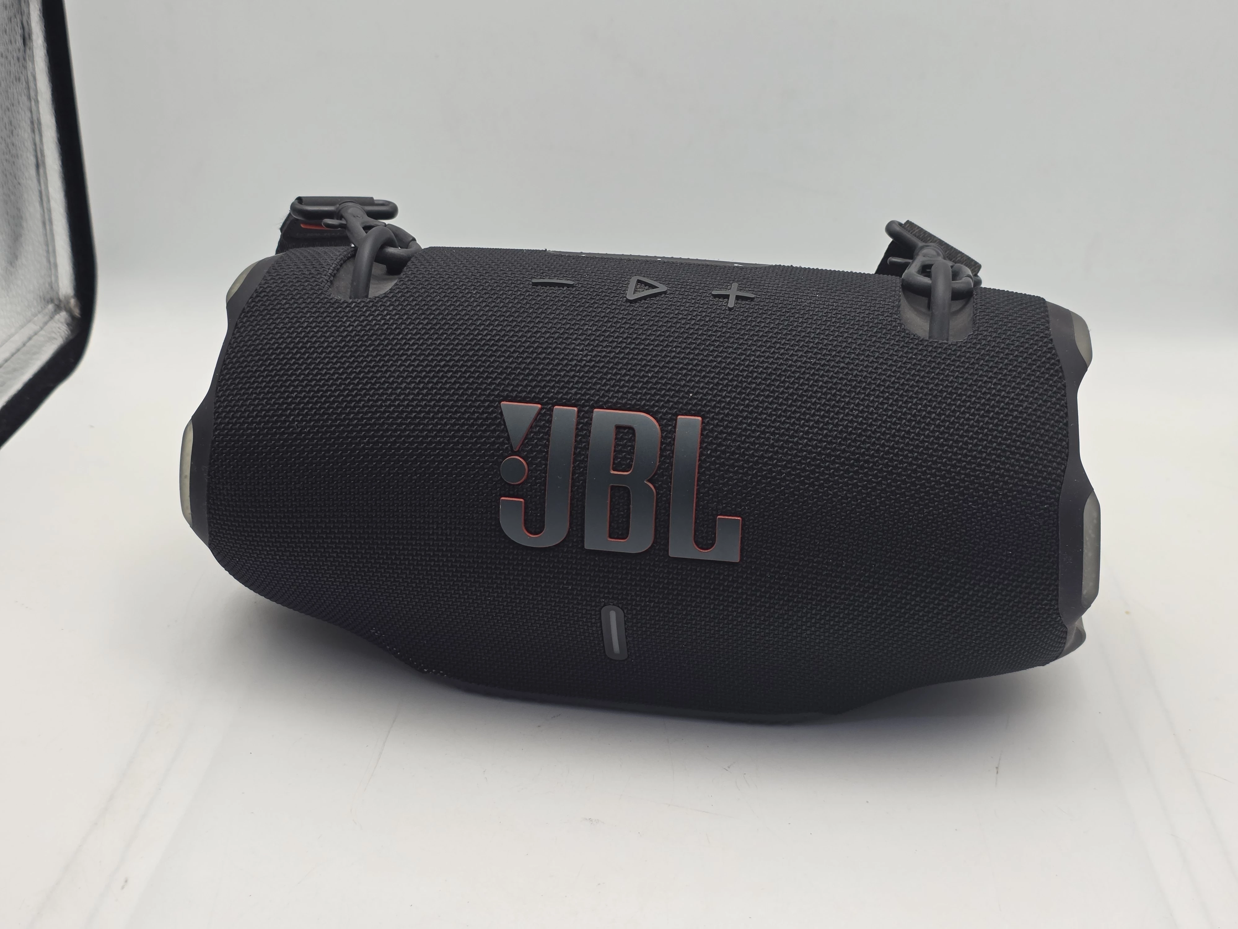 glosnik-przenosny-jbl-xtreme-4-dzialynskiego-1-swarzedz