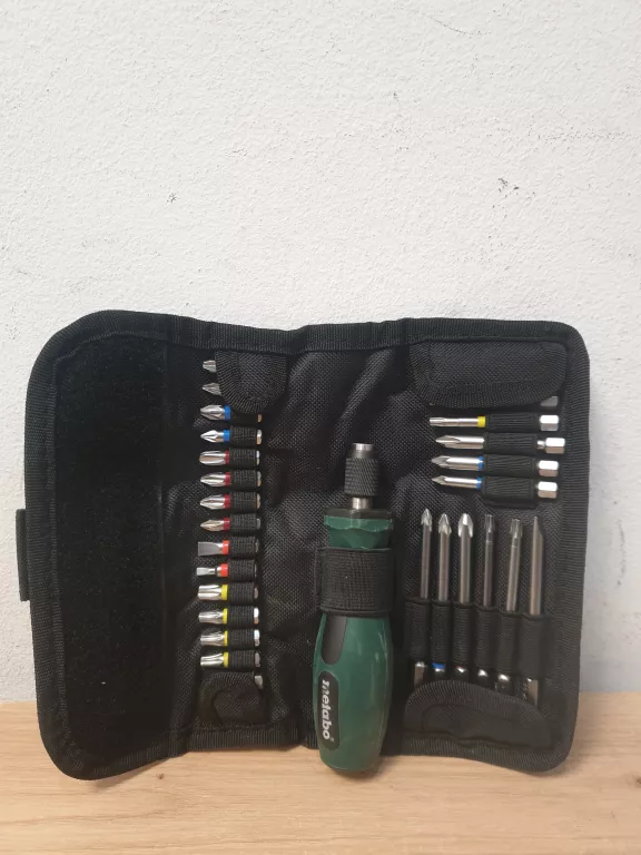 zestaw-bitow-z-rekojescia-w-zwijanym-etui-metabo-mb626726000-kazimierza-wielkiego-37-olkusz