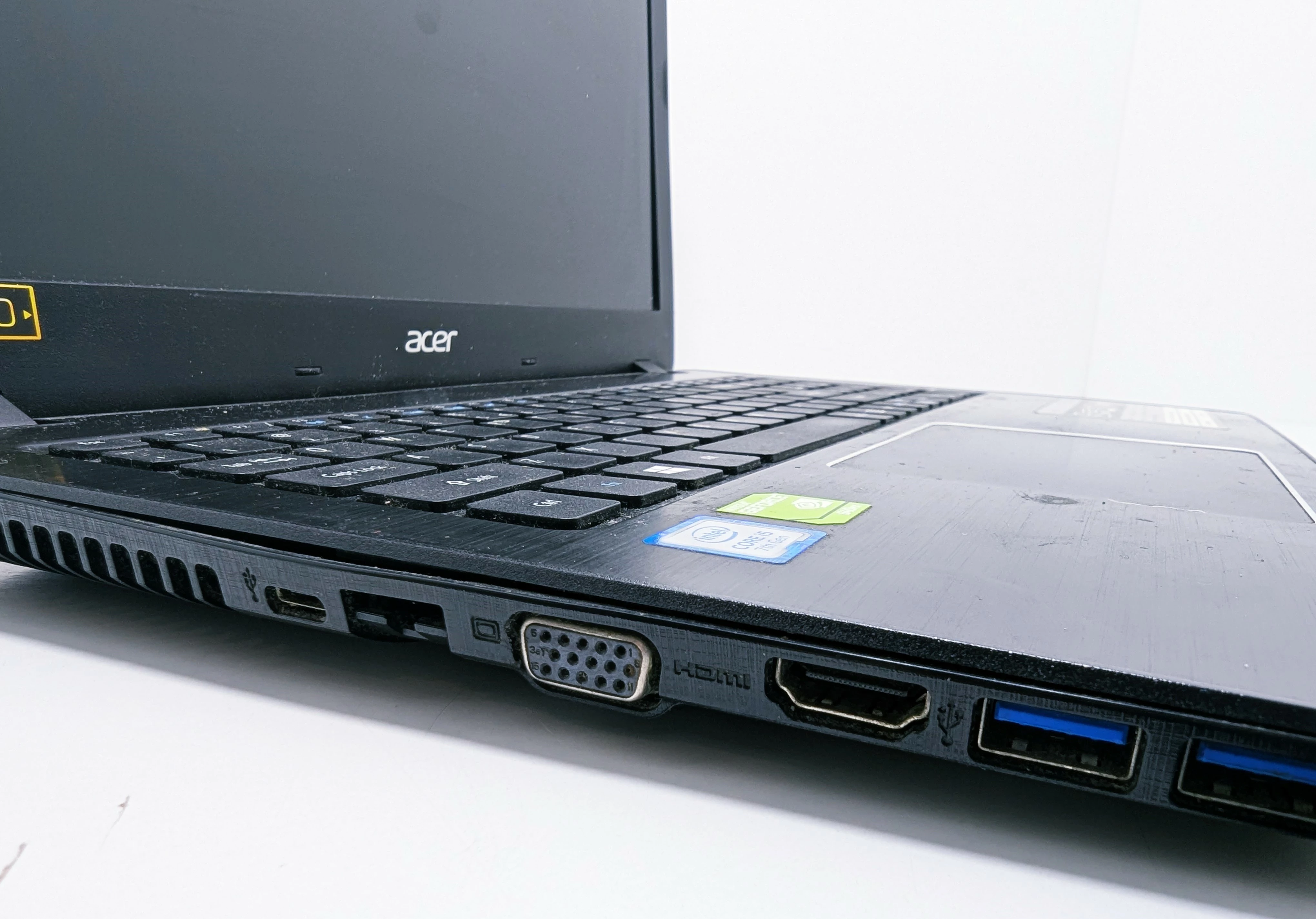laptop-acer-aspire-f5-573g-i5-8gb1000gb-seria-procesora-4366-20
