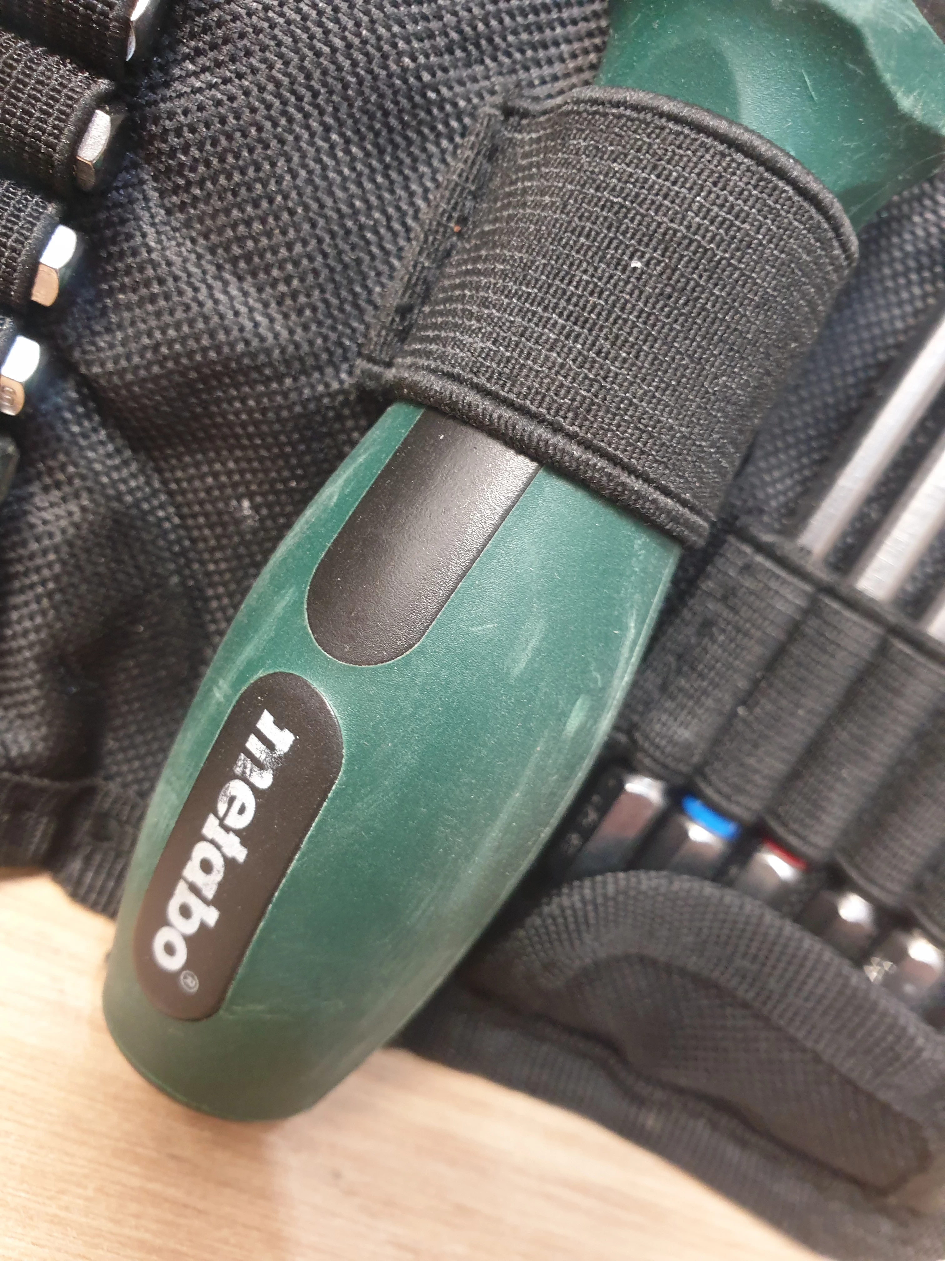 zestaw-bitow-z-rekojescia-w-zwijanym-etui-metabo-mb626726000-typ-grotu-25109-4