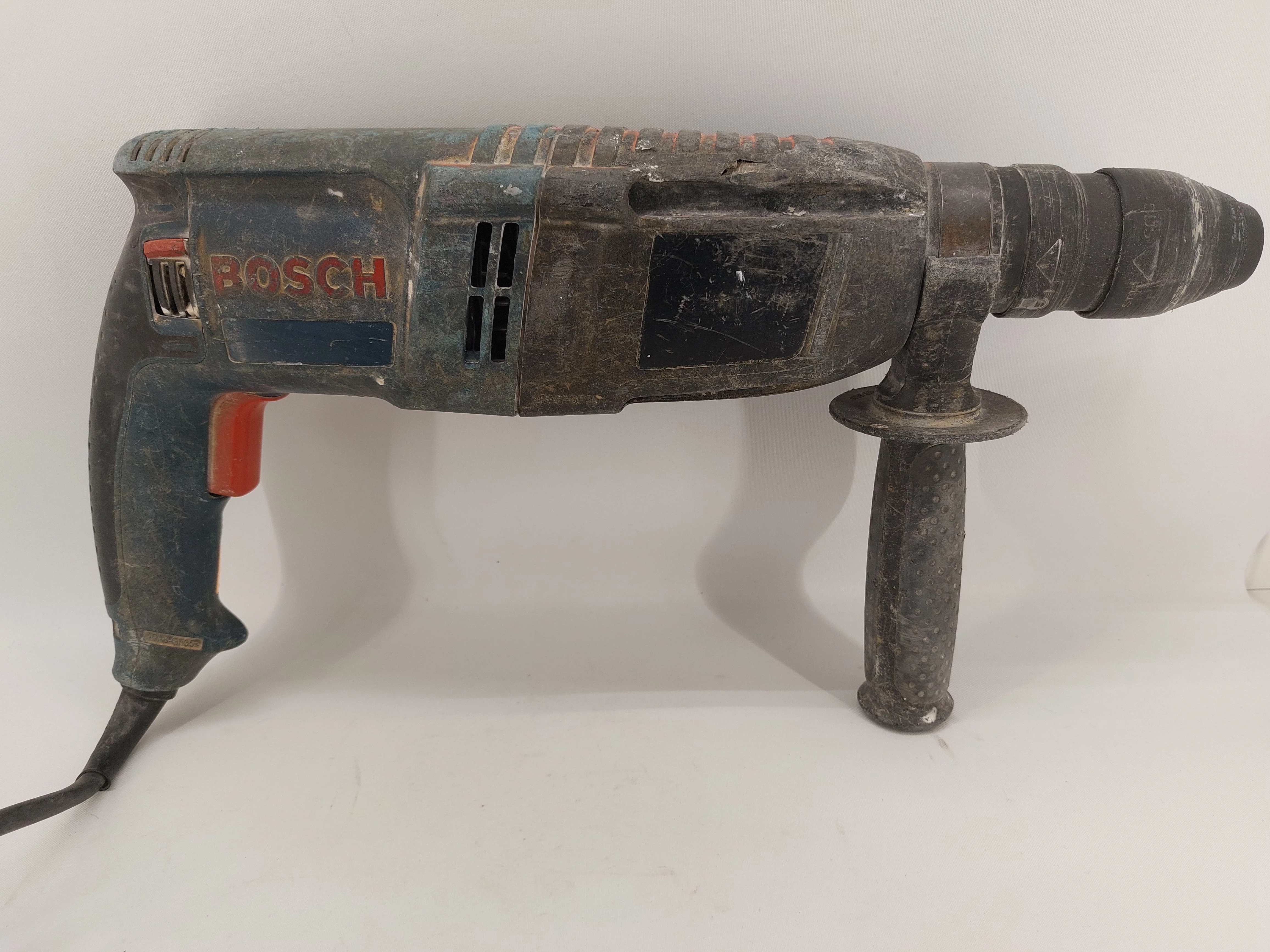 mlotowiertarka-bosch-professional-gbh-240-sds-plus-790w-stan-11323-2