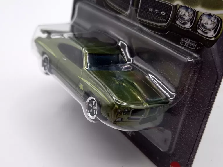 hot-wheels-silver-series-pontiac-centennial-minimalny-wiek-dziecka-250062-1794308