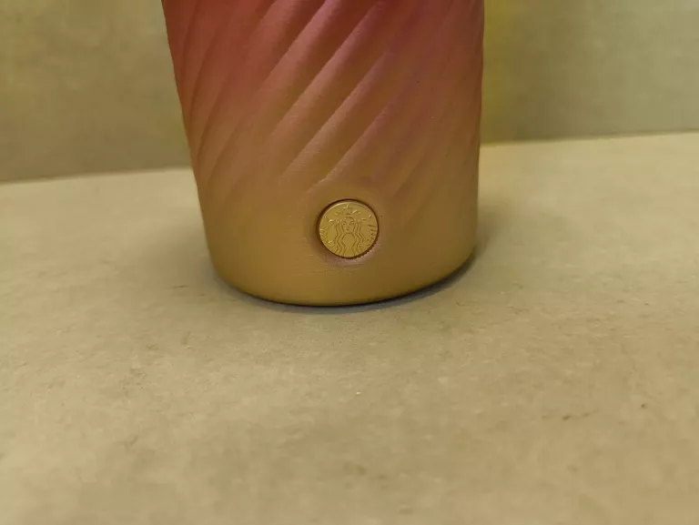 kubek-starbucks-czerwono-zloty-ean-gtin-762111501608