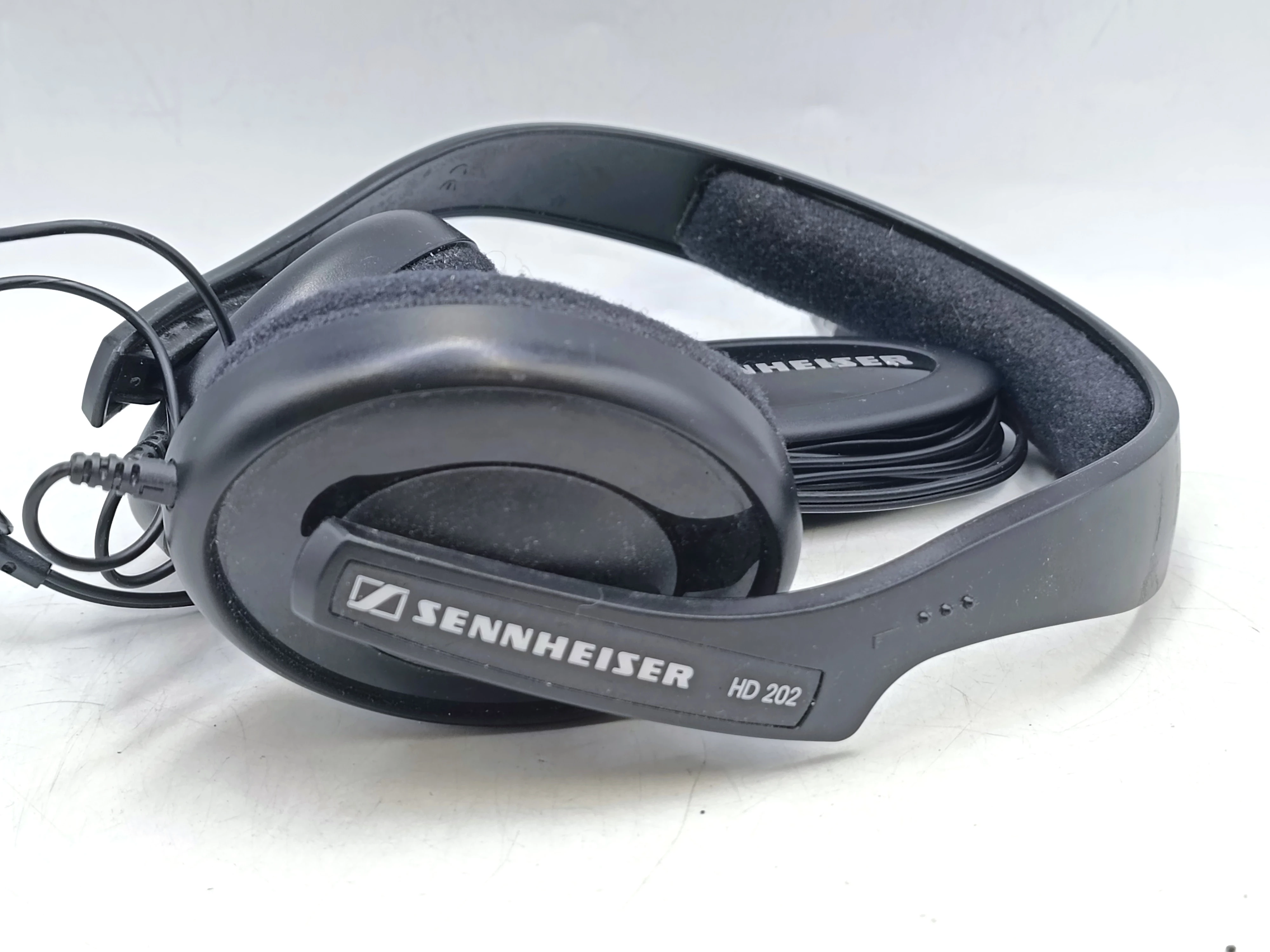 sluchawki-sennheiser-hd202-ean-gtin-4044155054699