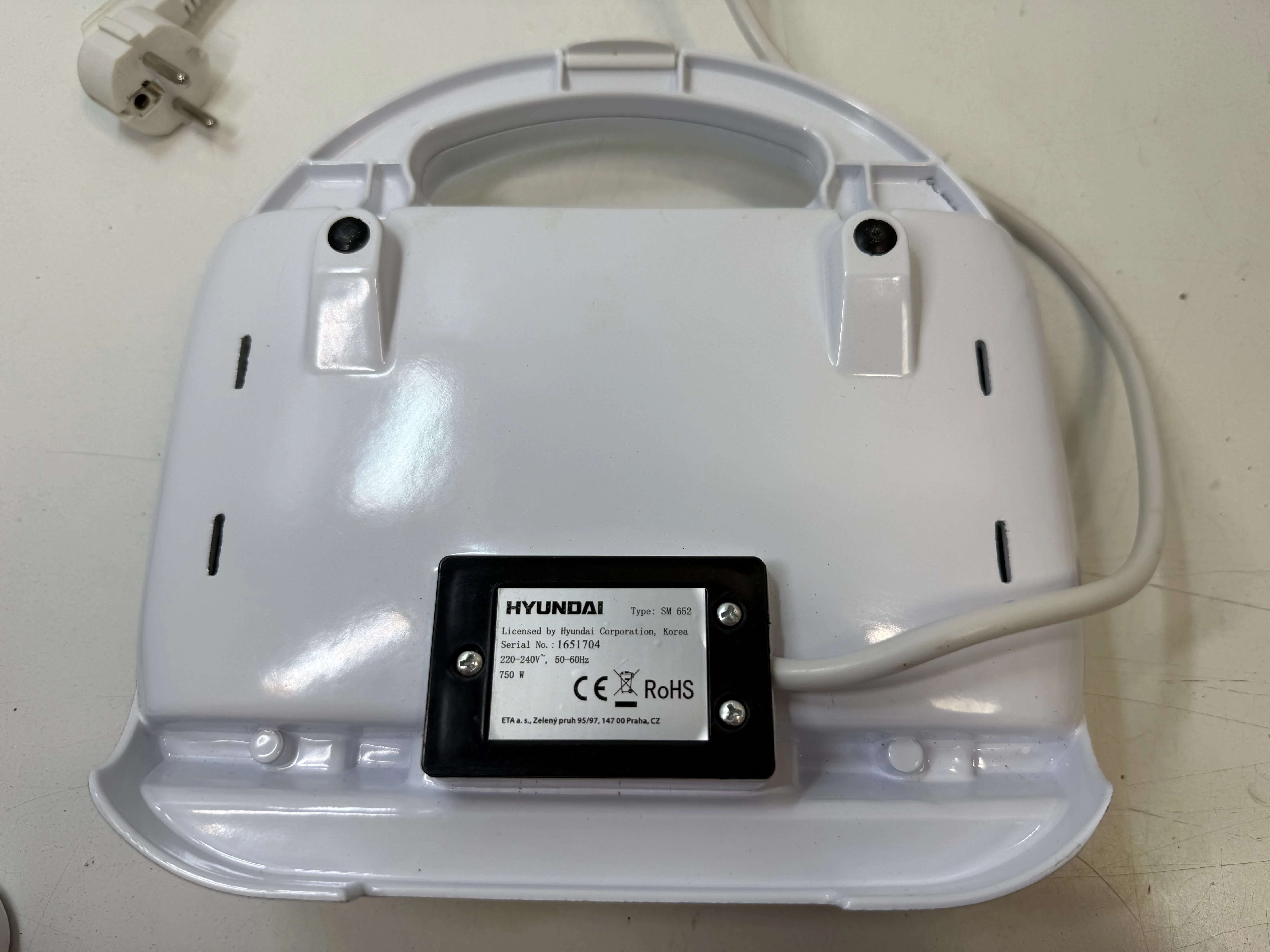 opiekacz-hyundai-sm-652-moc-80000