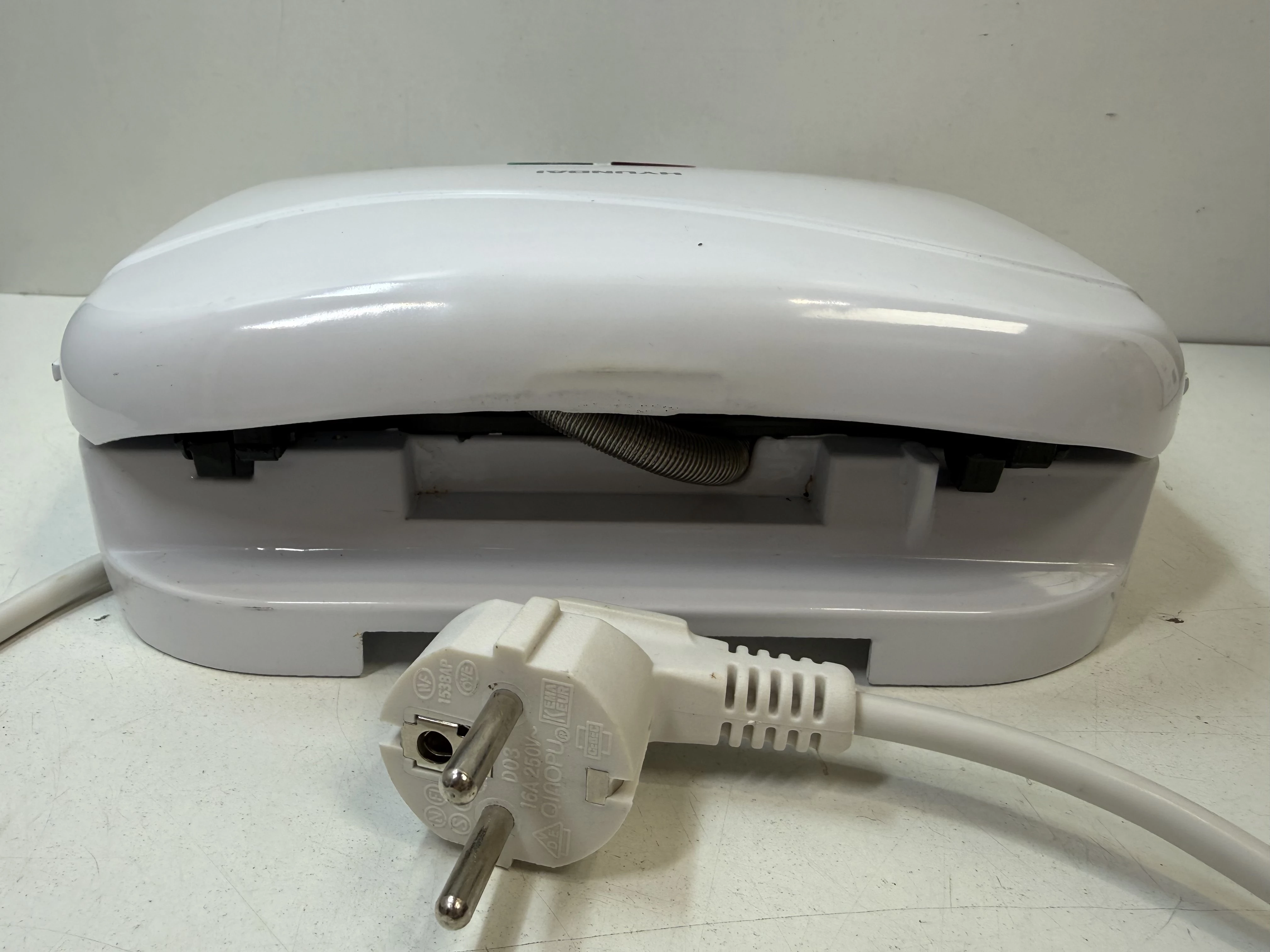 opiekacz-hyundai-sm-652-stan-11323-2