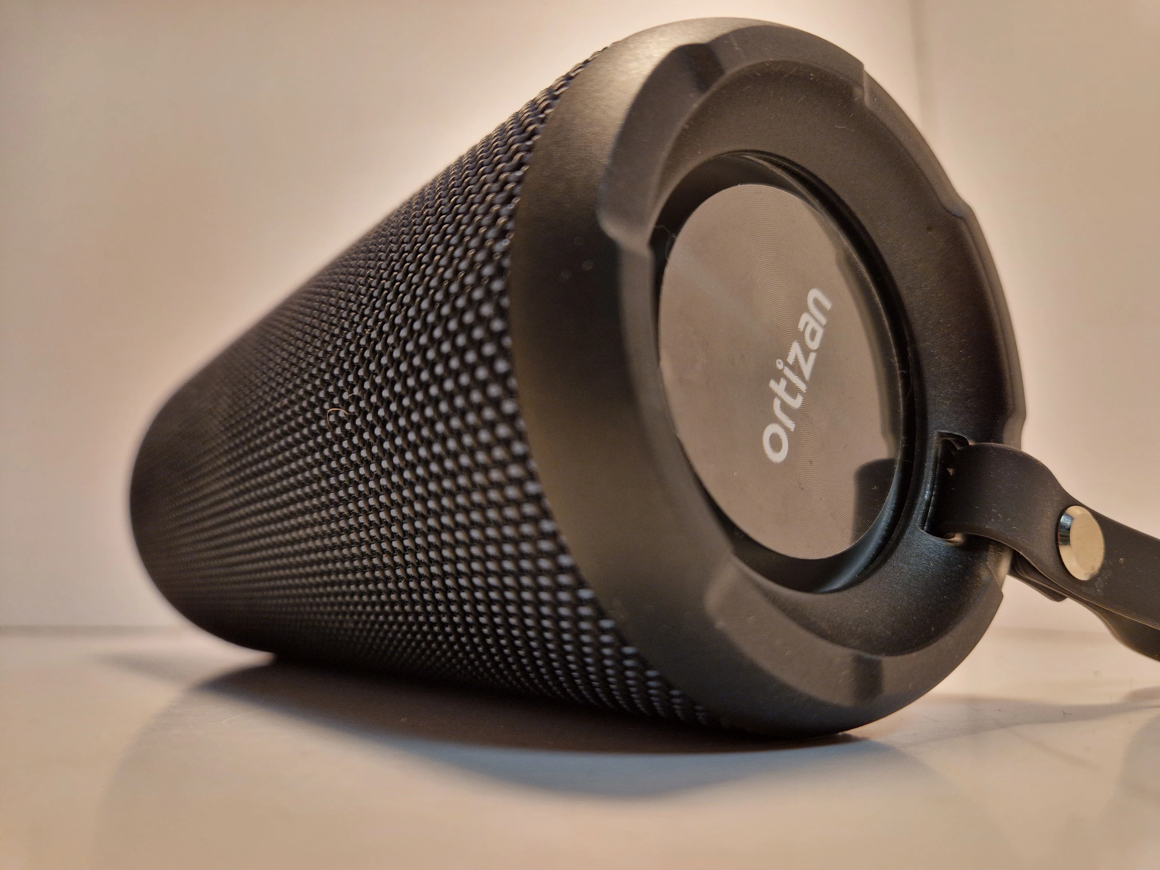 glosnik-bluetooth-oritzan-x-pro-wireless-moc-2400