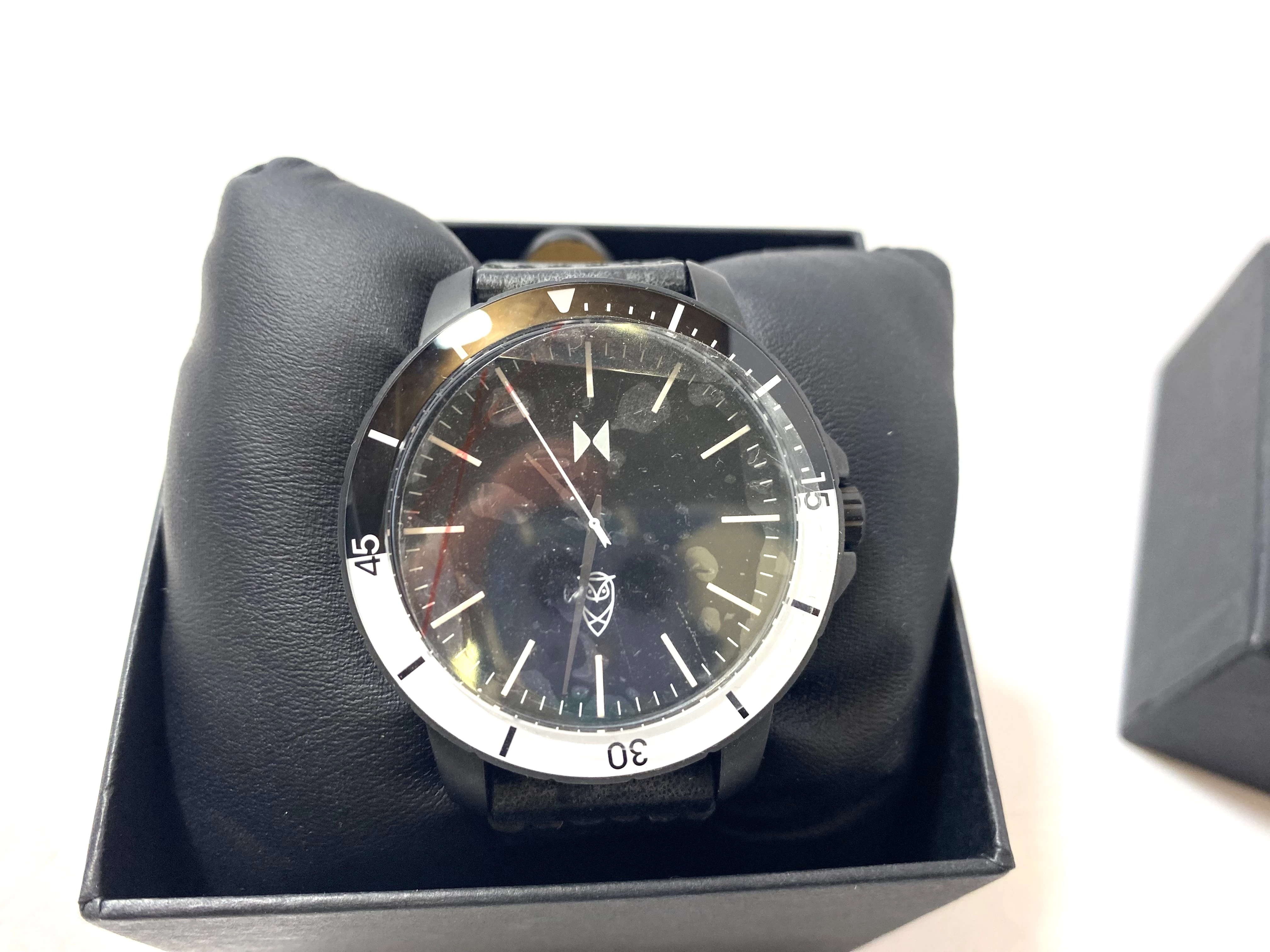 zegarek-mvmt-x-cole-stan-11323-2