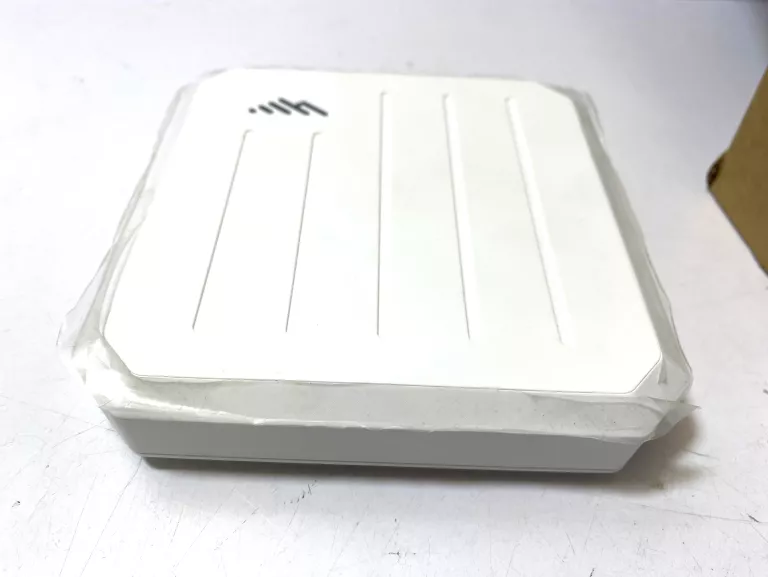 router-na-karte-sim-ericsson-cradlepoint-l950-c7b-lte-router-wbudowany-modem-227329-320377