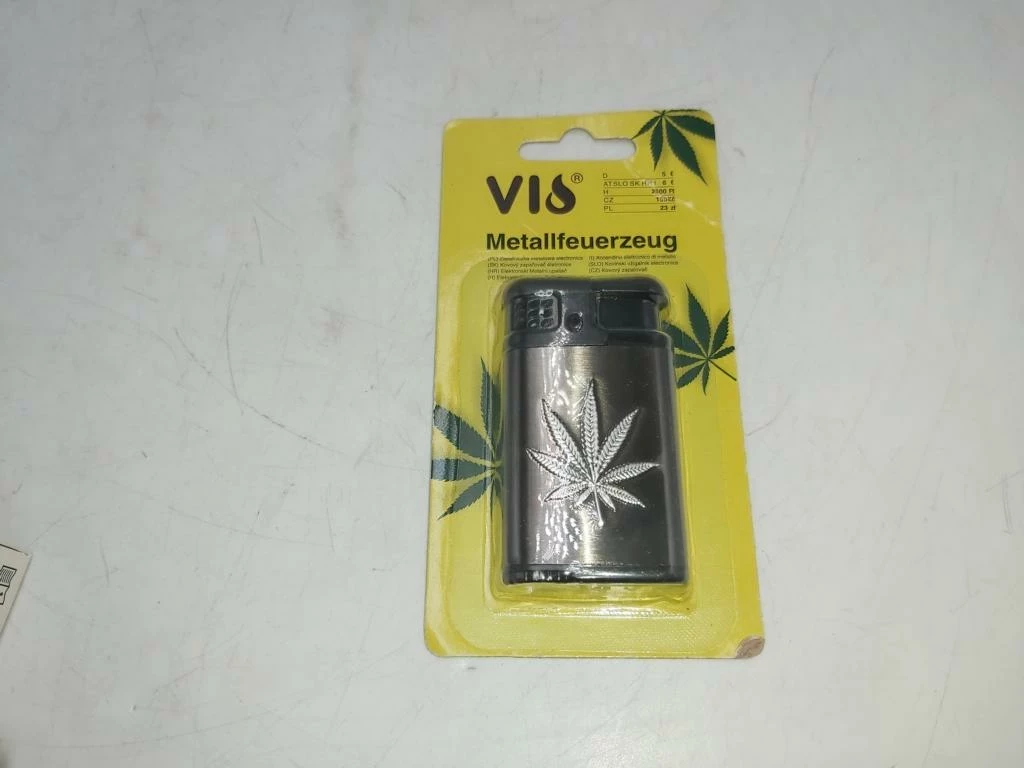 zapalniczka-zarowa-lisc-slowackiego-17-katowice