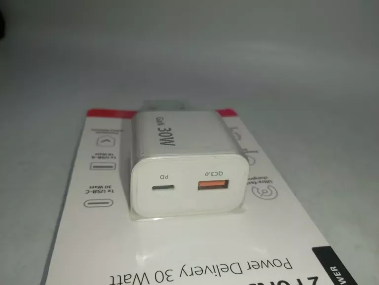 ladowarka-2-portowa-usb-i-usb-c-30w-sitecom-biala-stan-11323-2