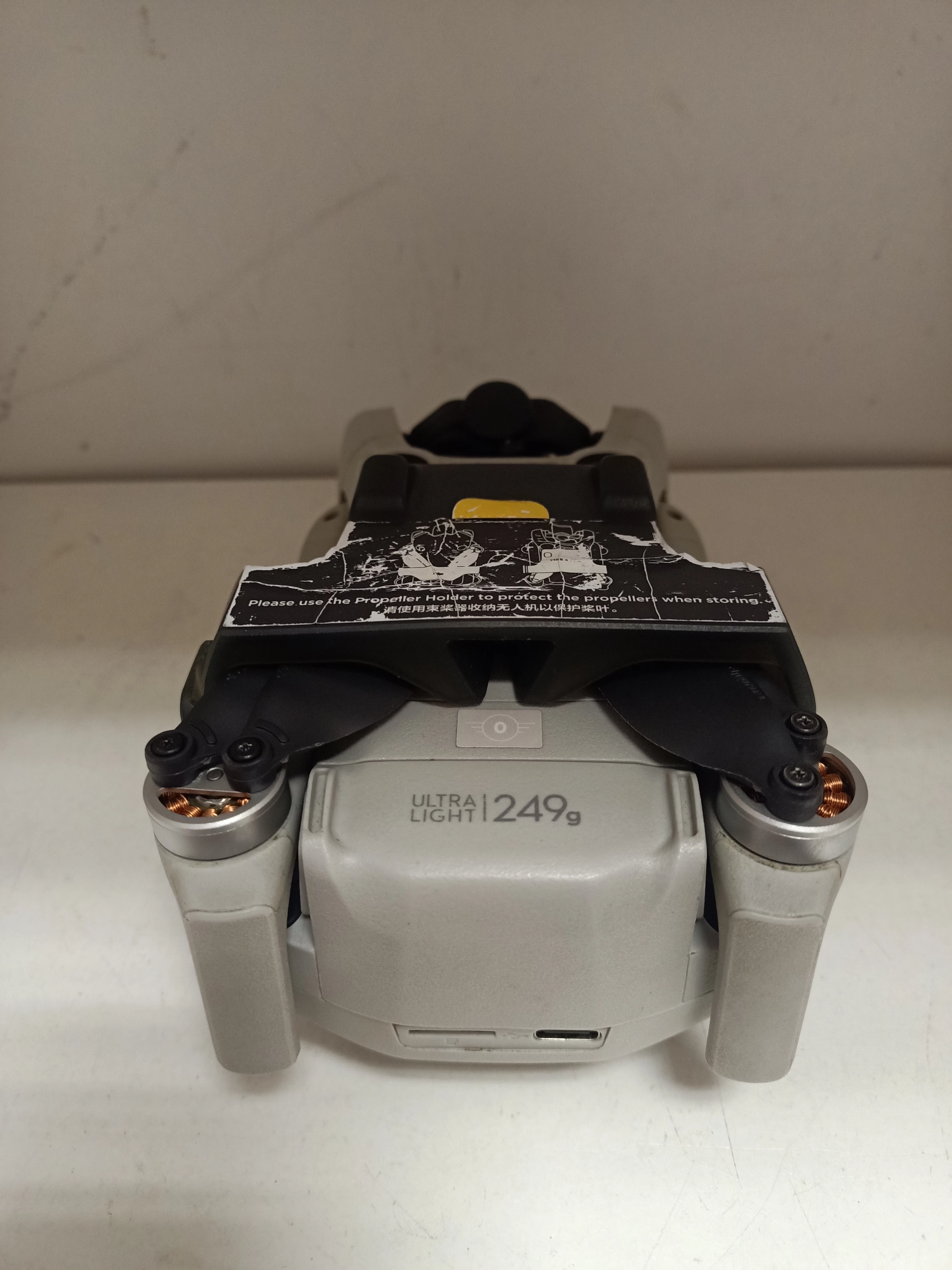 dron-dji-mini-4-pro-rc2-pokrowiec-kamera-129405-1