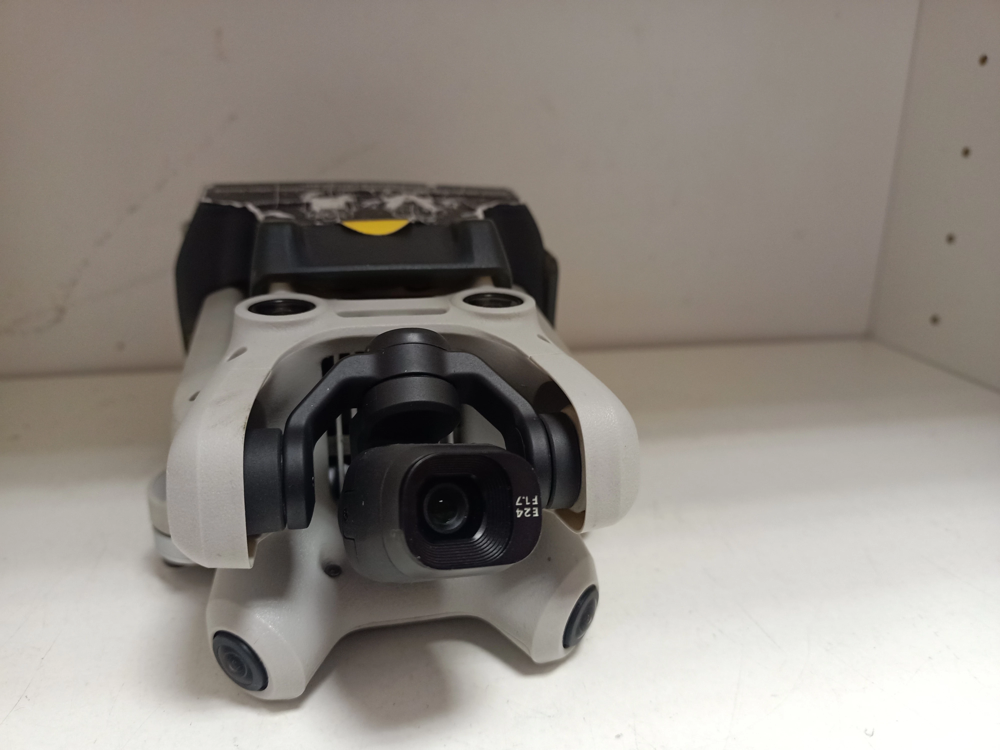 dron-dji-mini-4-pro-rc2-pokrowiec-model-mini-4-pro-fly-more-combo-dji-rc-2