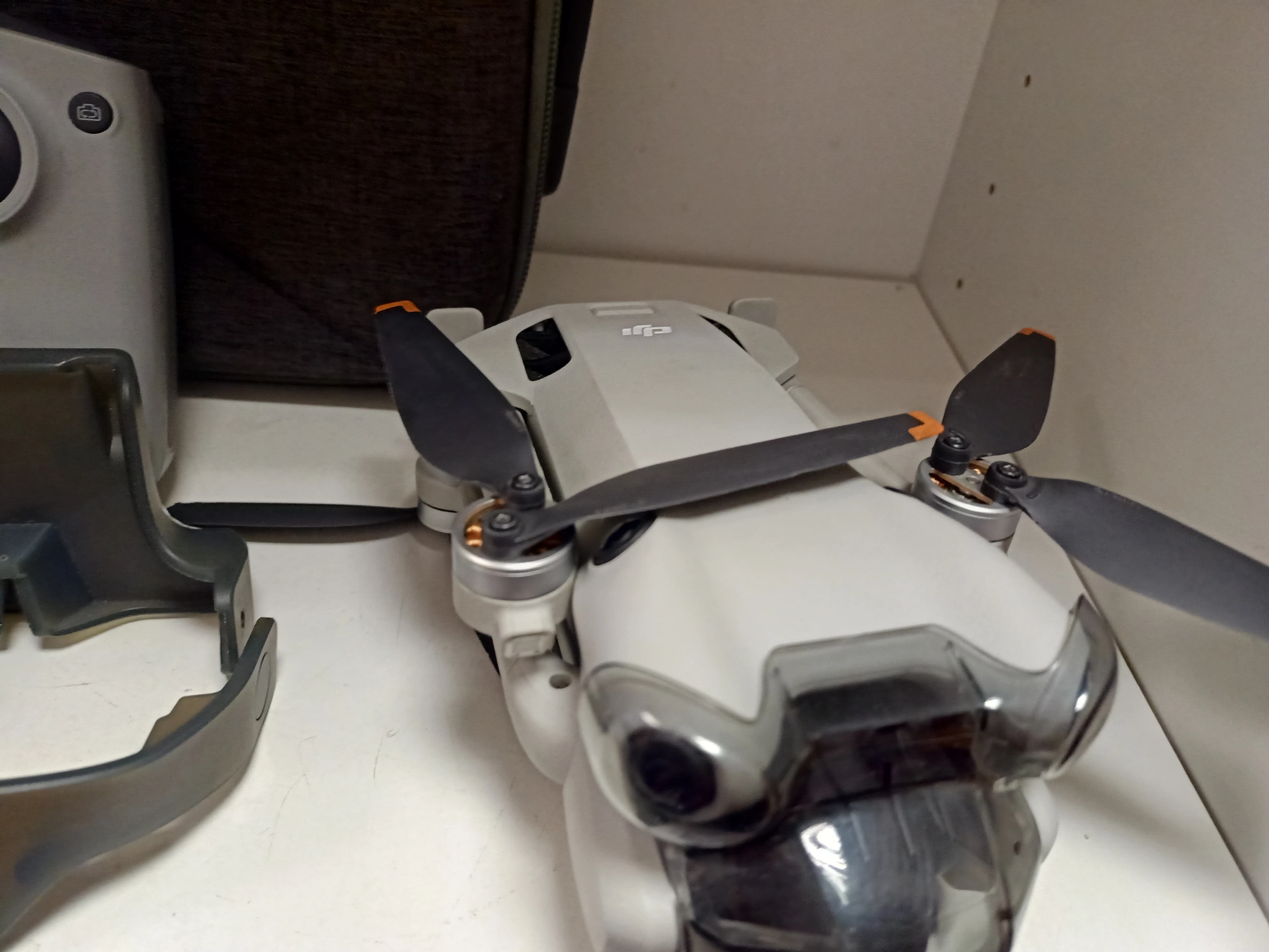 dron-dji-mini-4-pro-rc2-pokrowiec-stan-11323-2