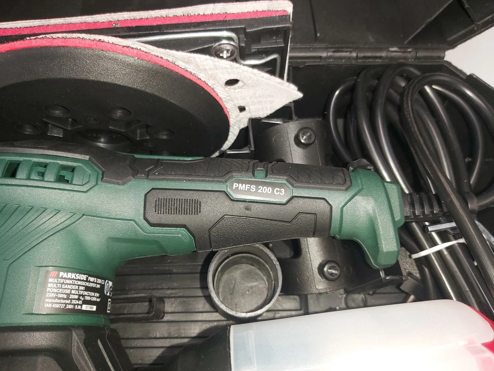 parkside-szlifierka-wielofunkcyjna-3-w-1-pmfs-200-c3-walizka-rodzaj-zasilania-128529-2