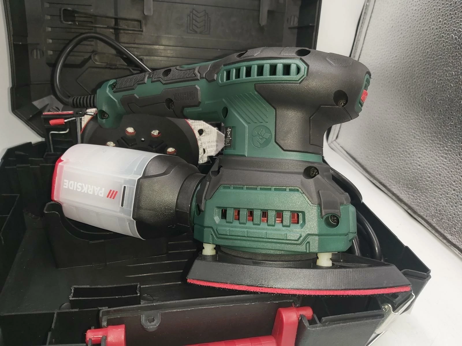 parkside-szlifierka-wielofunkcyjna-3-w-1-pmfs-200-c3-walizka-system-mocowania-materialu-sciernego-205277-222917