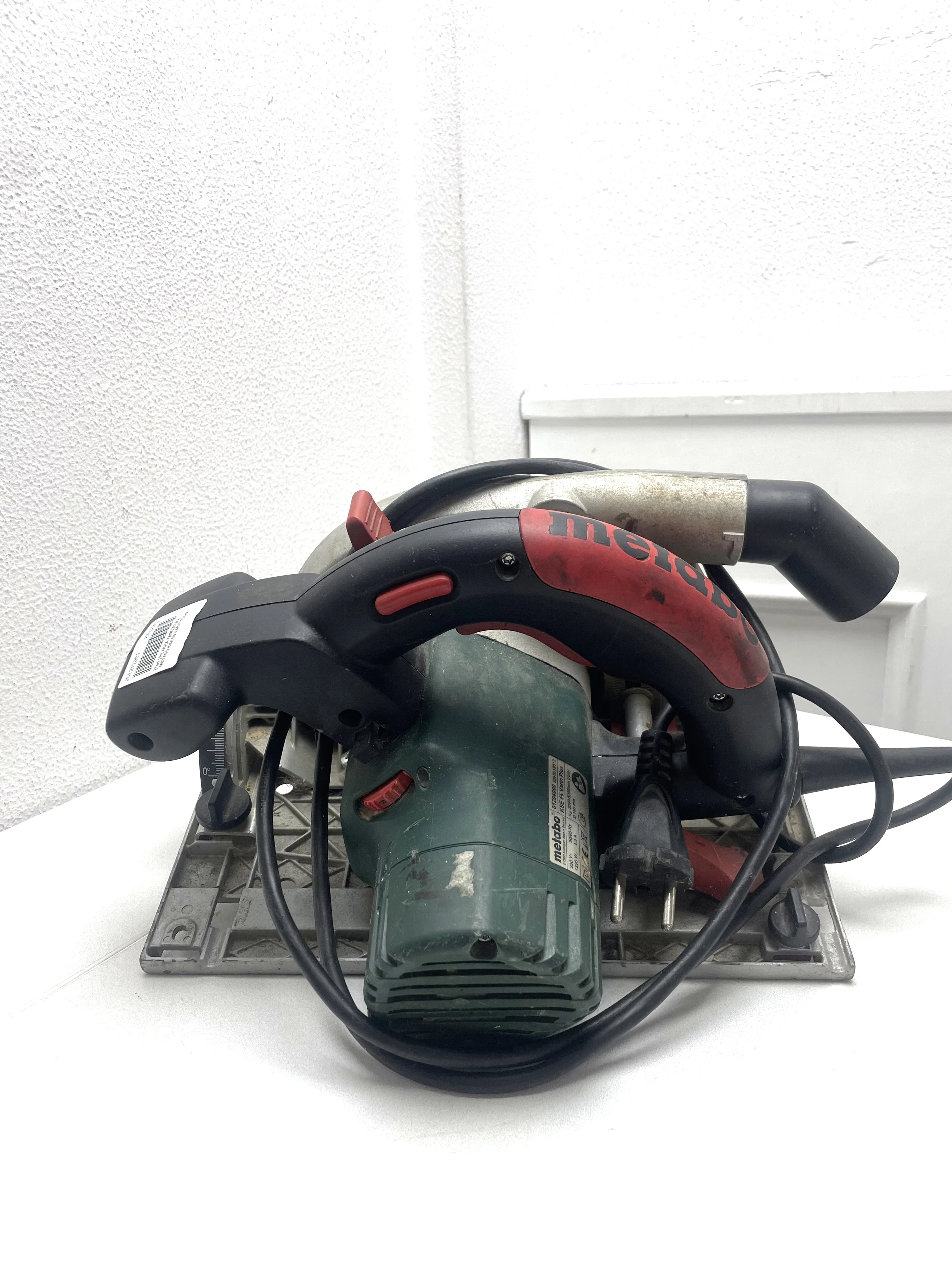 pilarka-tarczowa-metabo-kse-55-vario-plus-srednica-otworu-pily-2000