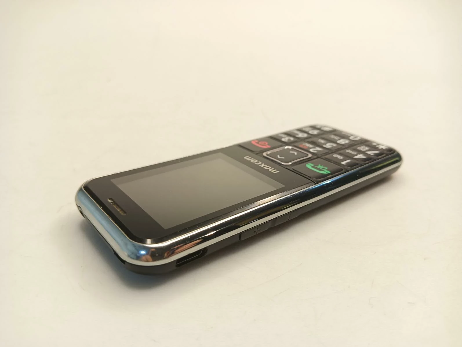 telefon-maxcom-mm730-kod-producenta-mm730