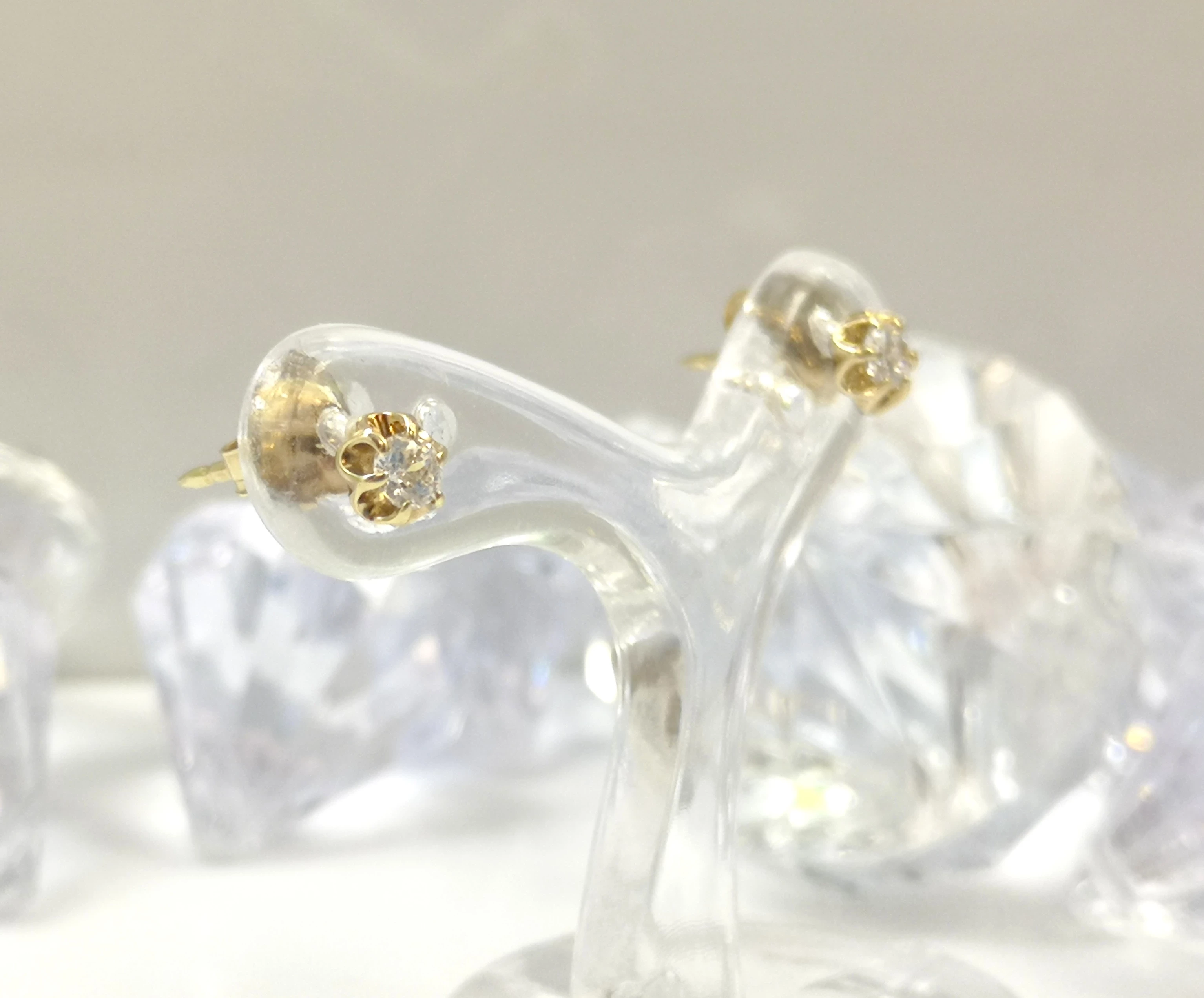 zlote-kolczyki-sztyft-333-079g-ean-gtin-645760813042