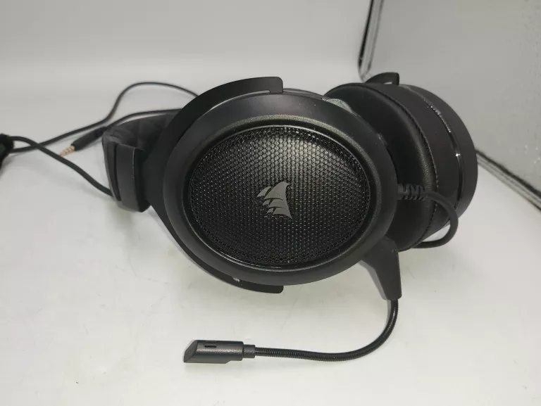 sluchawki-gamingowe-corsair-hs50-stereo-gaming-headset-czarne-stan-11323-2