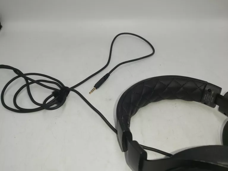 sluchawki-gamingowe-corsair-hs50-stereo-gaming-headset-czarne-ean-gtin-840006610311